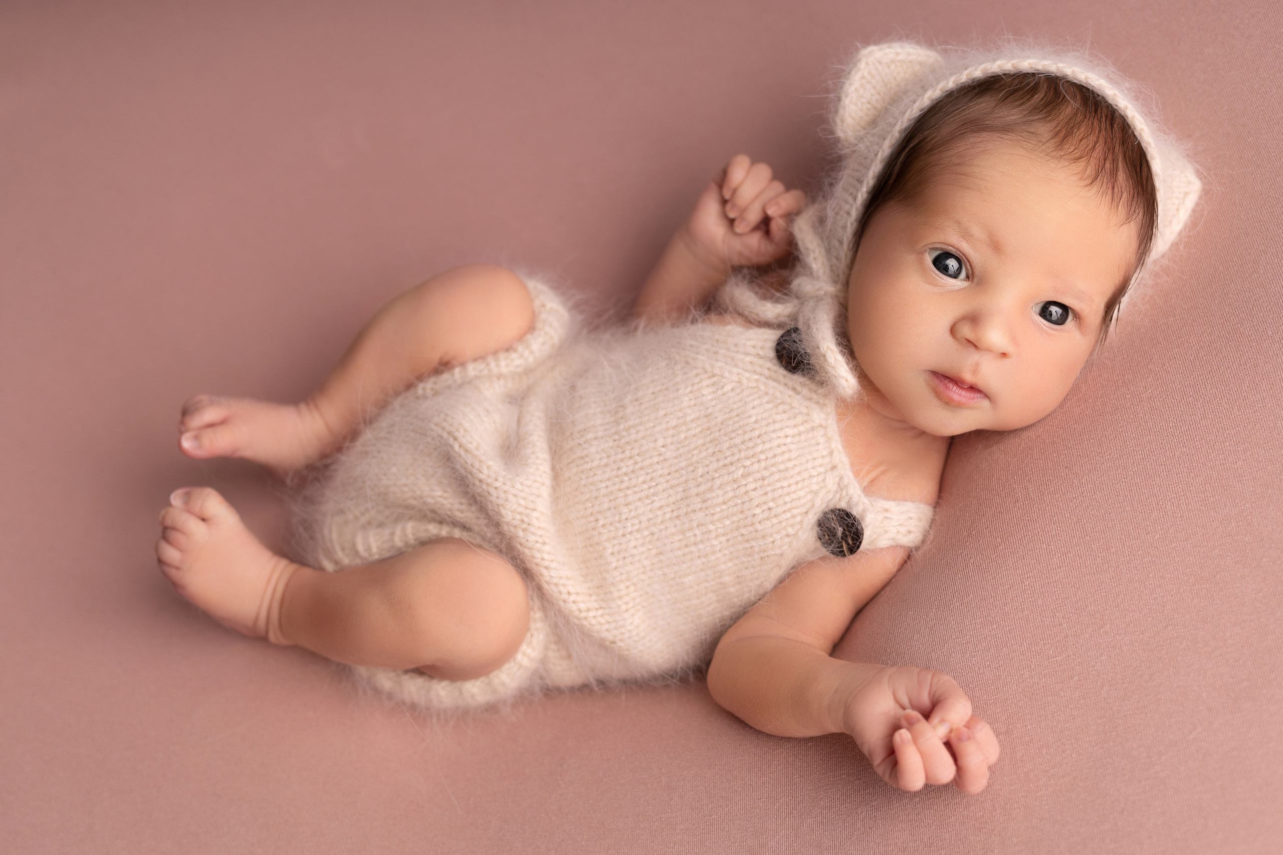 Классическая фотосессия малыша. Фотограф новорожденных малышей в Омске и Омской области Эльвира Камаева