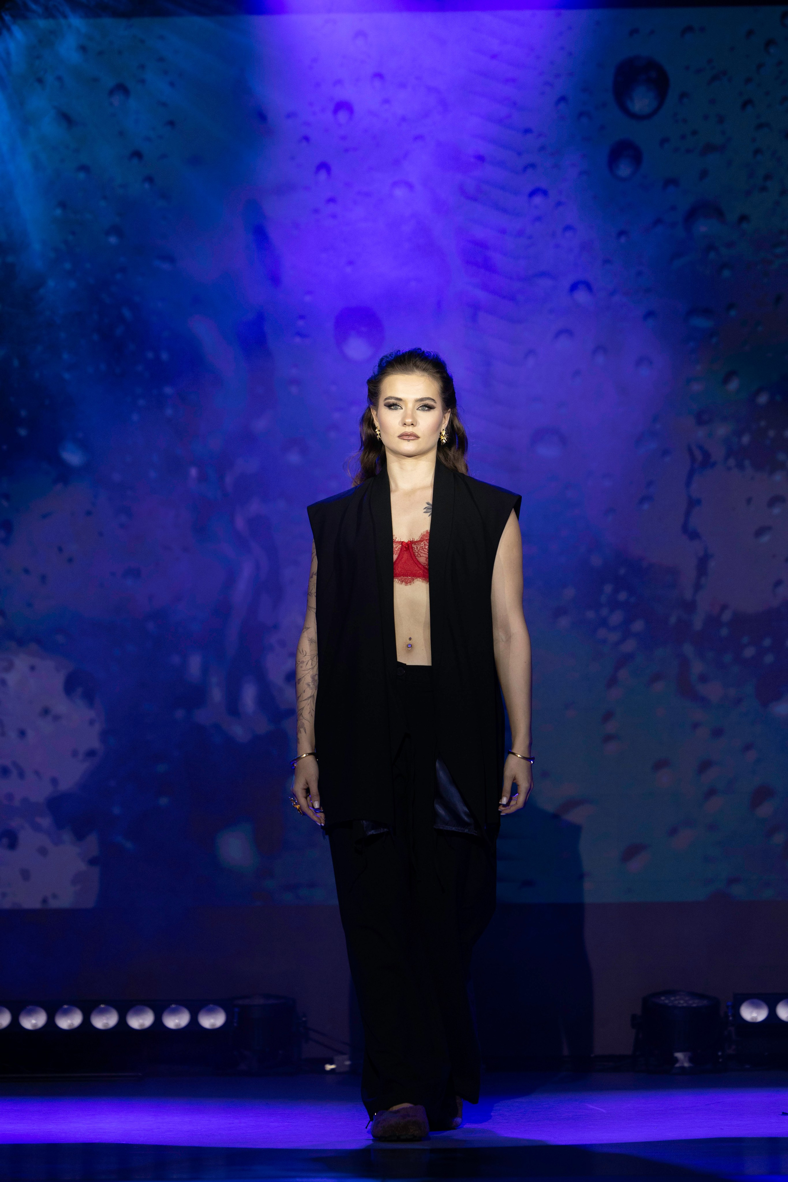 Модный показ «ИСКУШЕНИЕ» Казино Шамбала. Фотограф Olya Posnimay