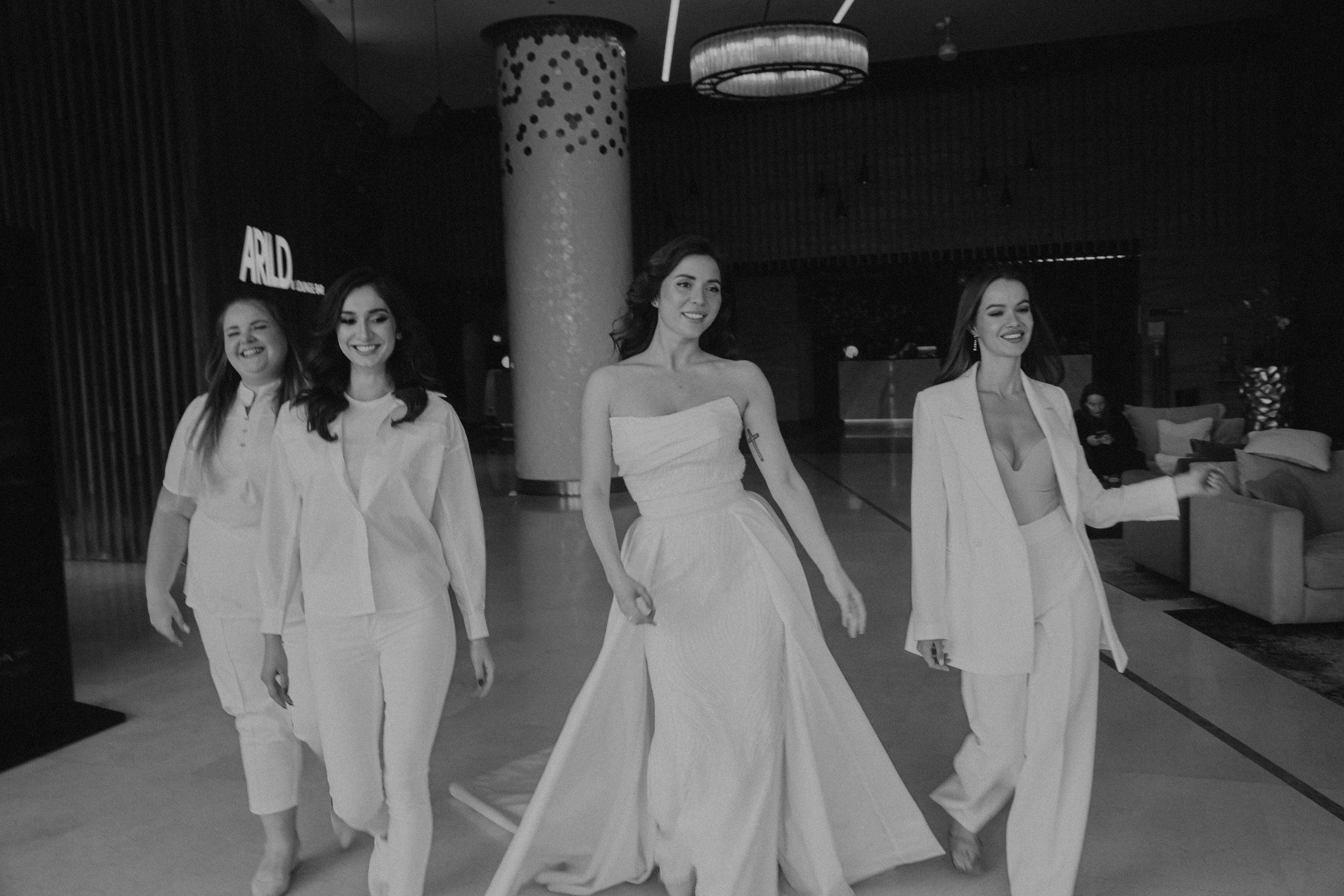 Weddings. Продюсер