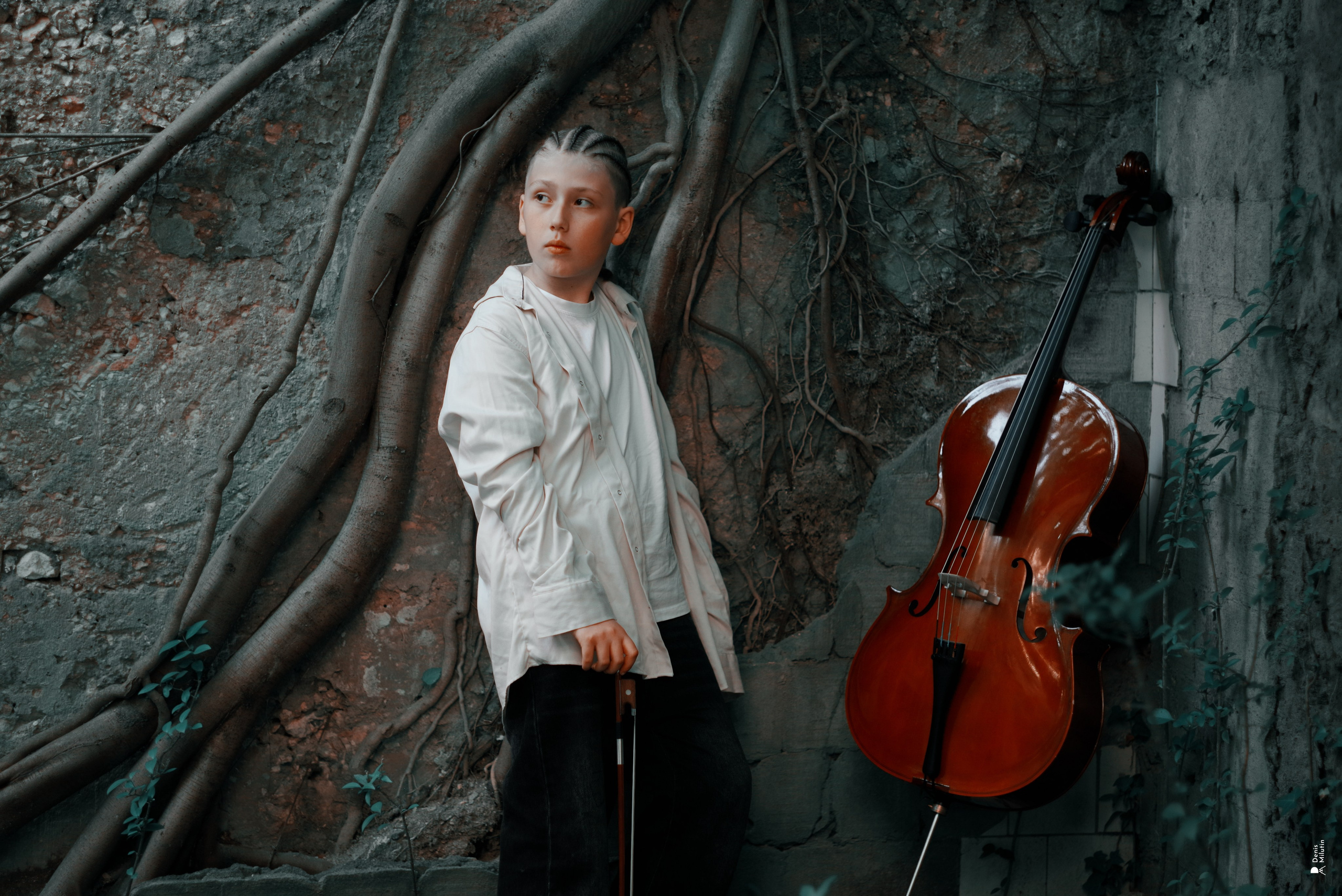 Виолончелист. Портретный фотограф Денис Милютин