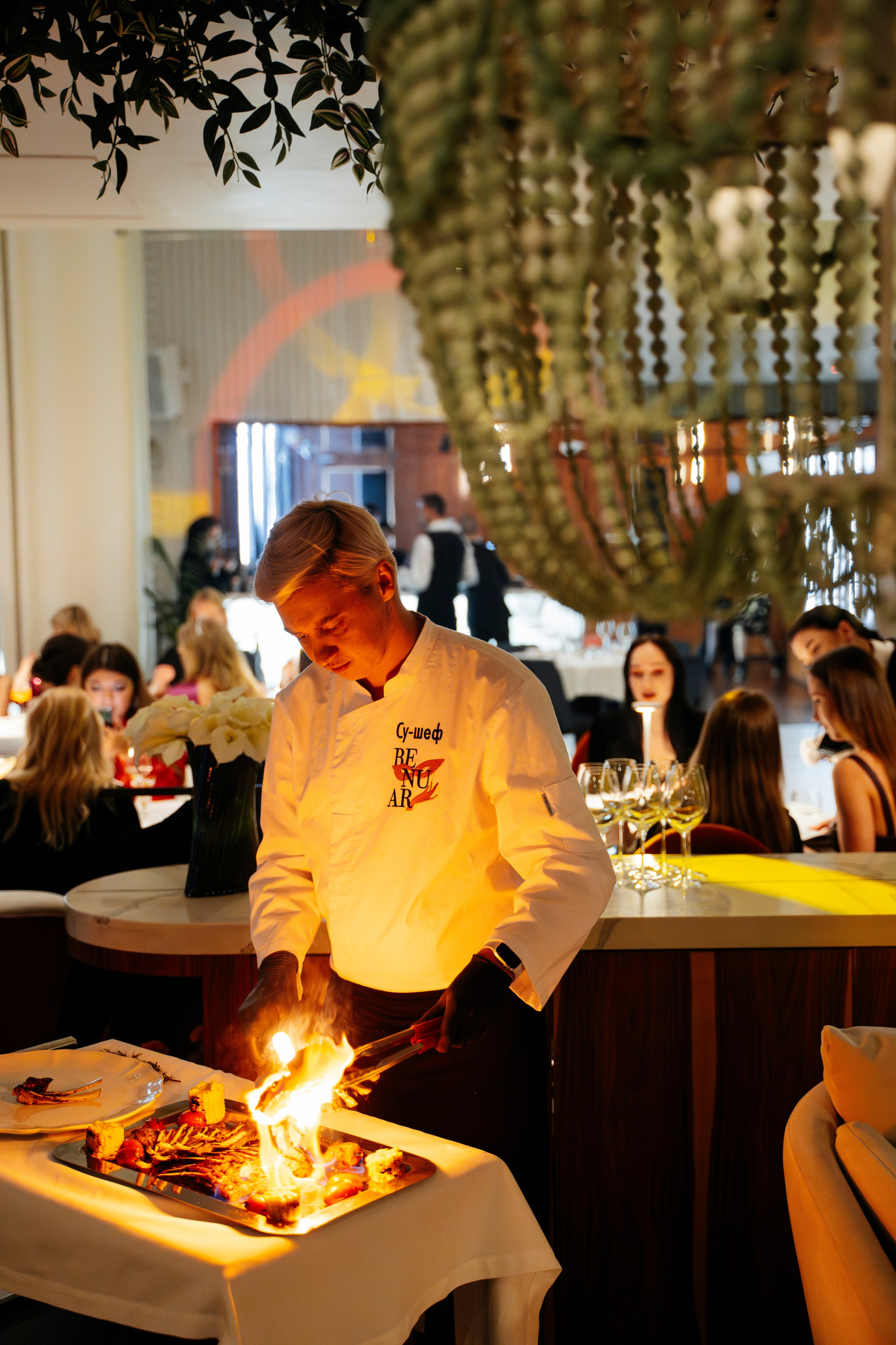 4 мая (суббота). BENUAR Restaurant