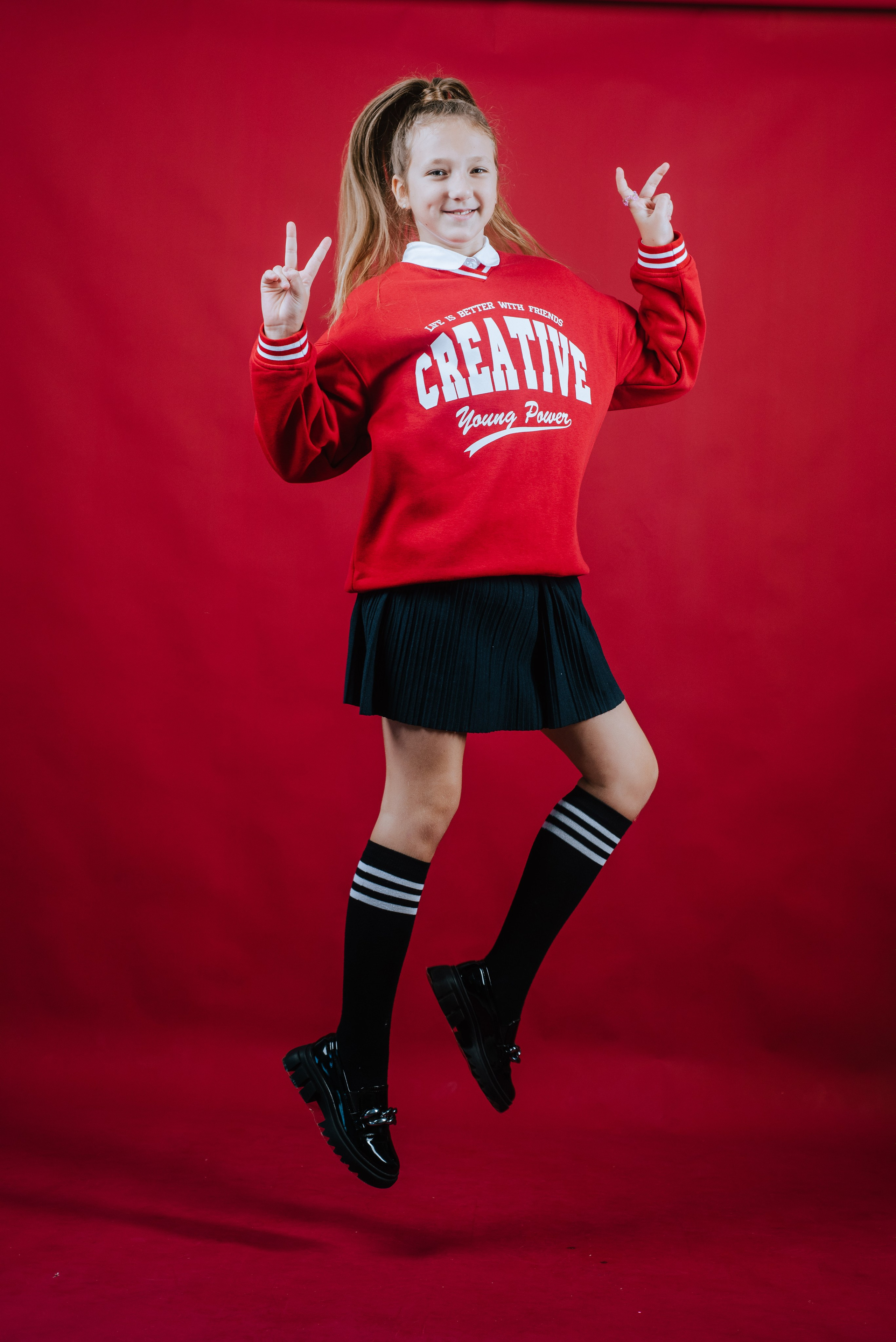 4Б — школа № 1. Фотограф Ярмишко Дарья. Выпускные фотокниги