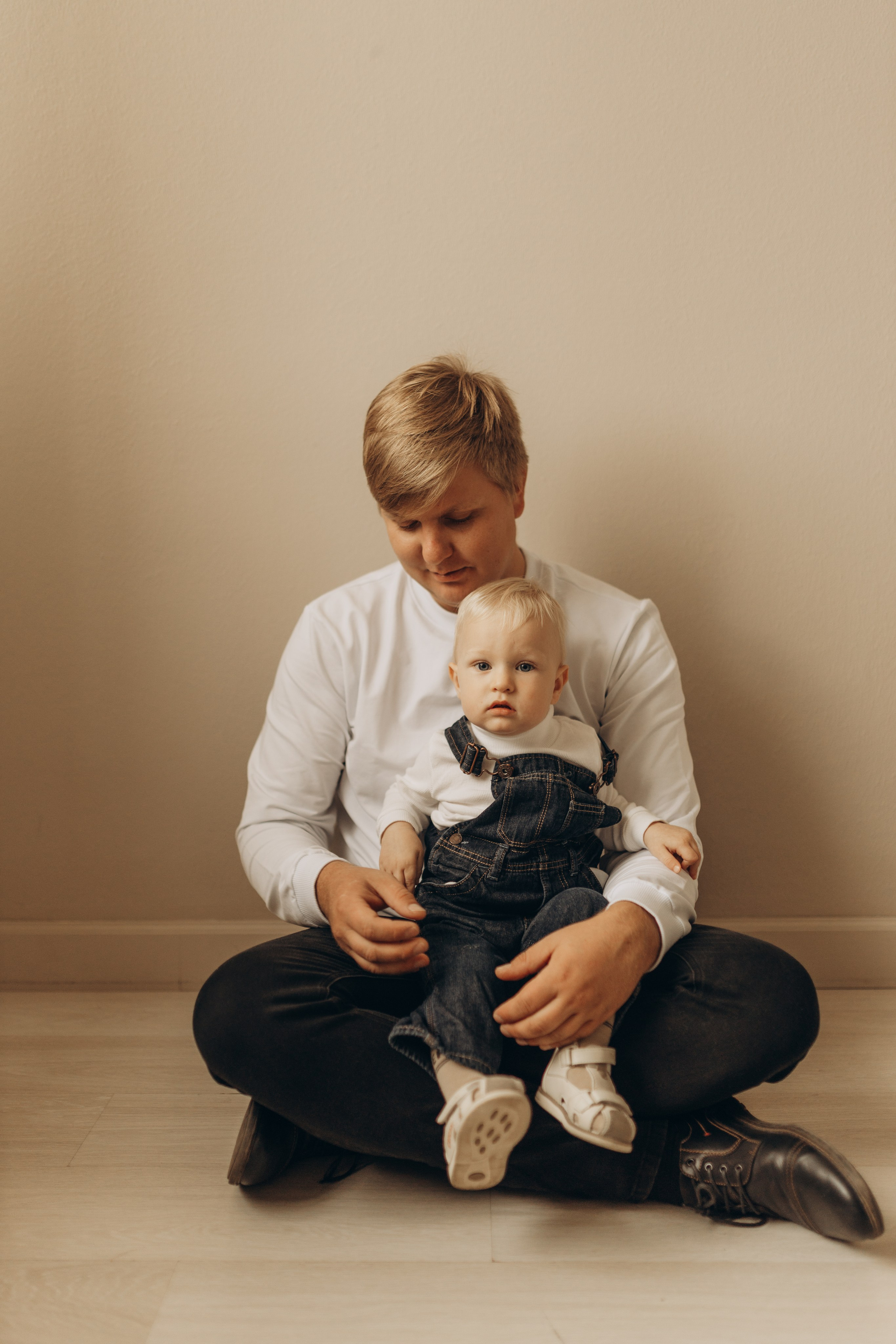 Фотосессия дружная семья. Съёмка в студии. Фотограф в Ставрополе Svetlana Matveeva