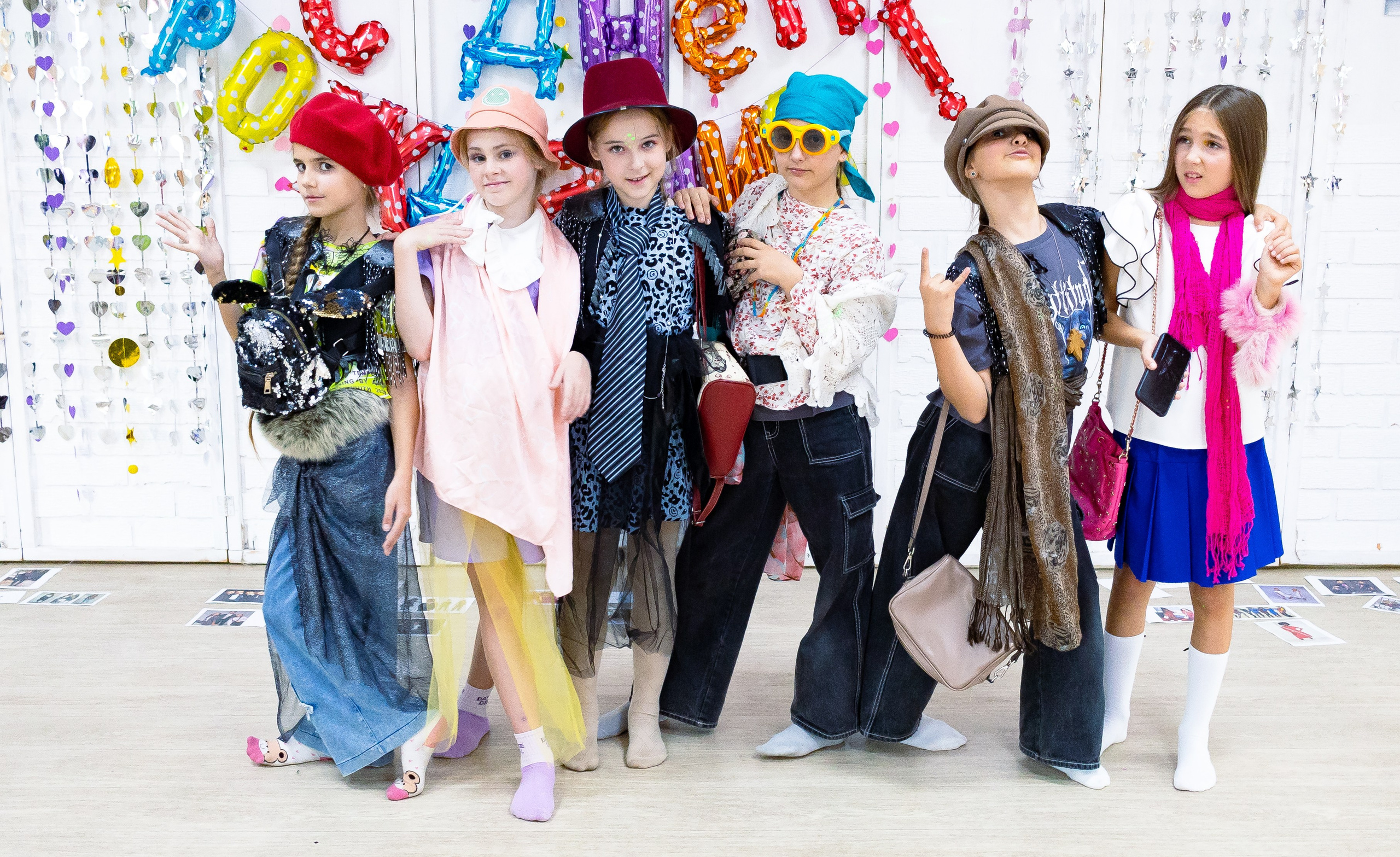 Стильная вечеринка на День рождения Ани в октябре. Школа для девочек во Владивостоке — Само Совершенство