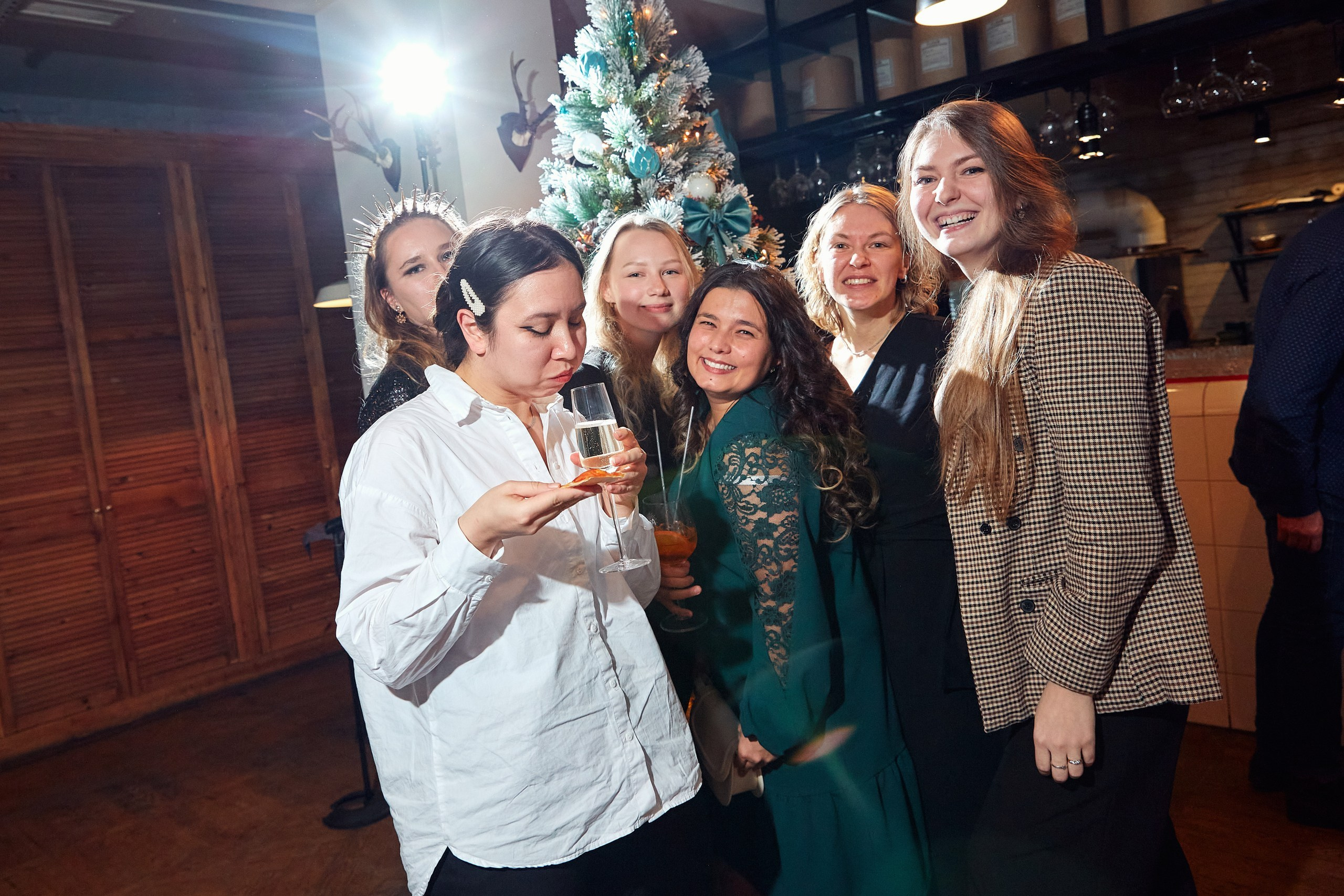 Компании Miraitech-Mavstech / Ресторан MUKKA. Антон Артюшин, портретный фотограф. Москва