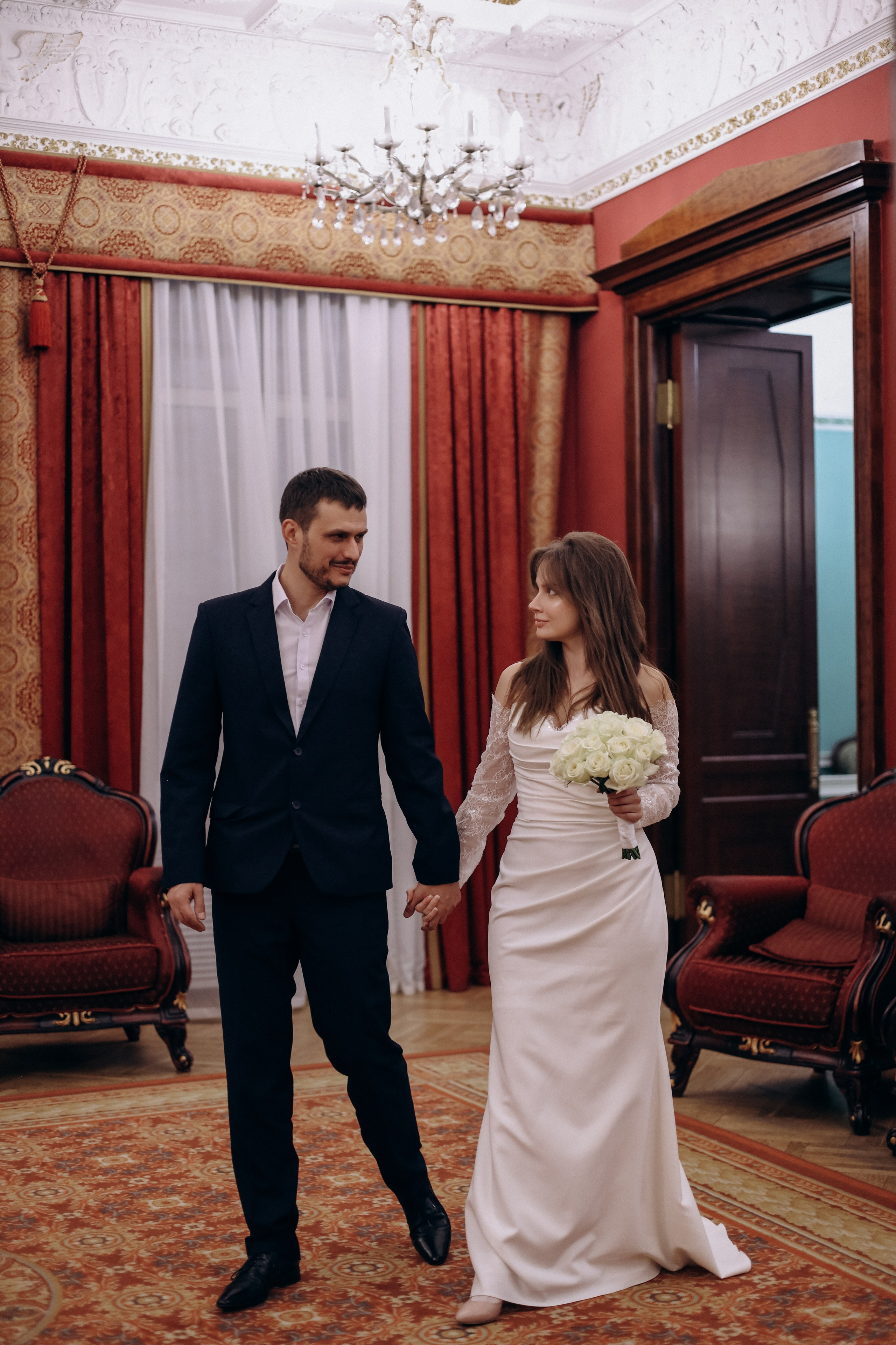 Ира и Денис. Амбассадори + Грибоедовский. Диана Чечель. Свадебный и семейный фотограф в Москве