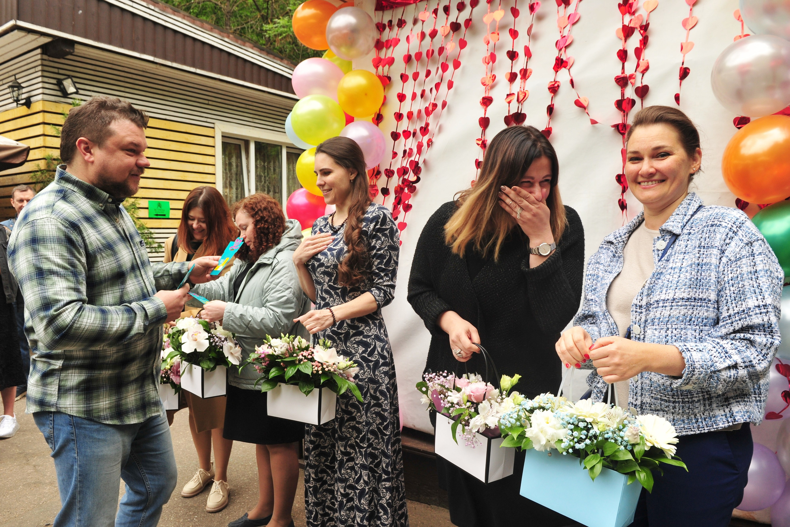 Выпускной для 4-го класса школы Протон в кафе Маска в Филёвском Парке. Свадебный и семейный фотограф в Москве Ирина Гончарова