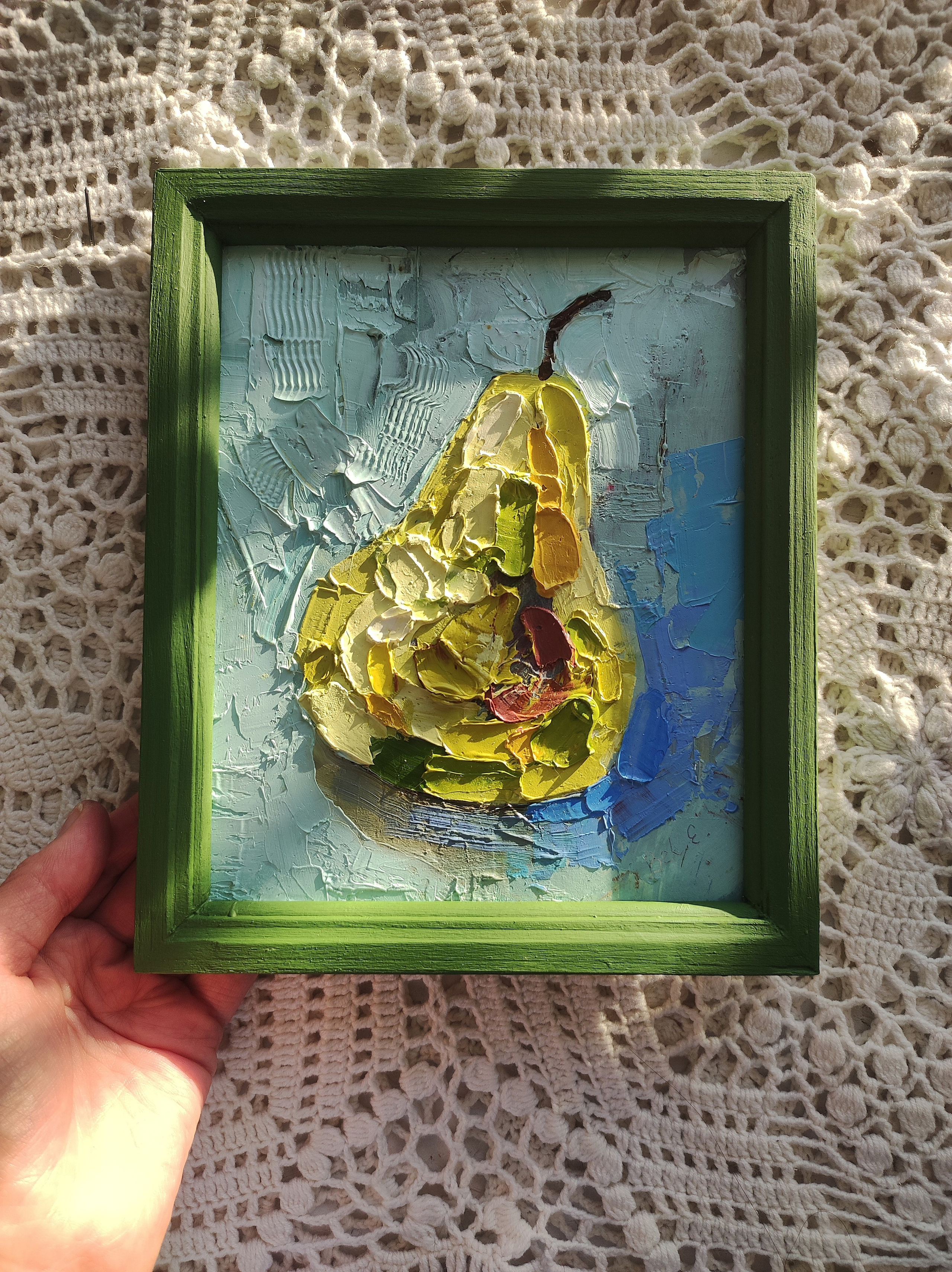 «Грушенька на голубом фоне». Галерея картин художницы Бельмесовой Евгении