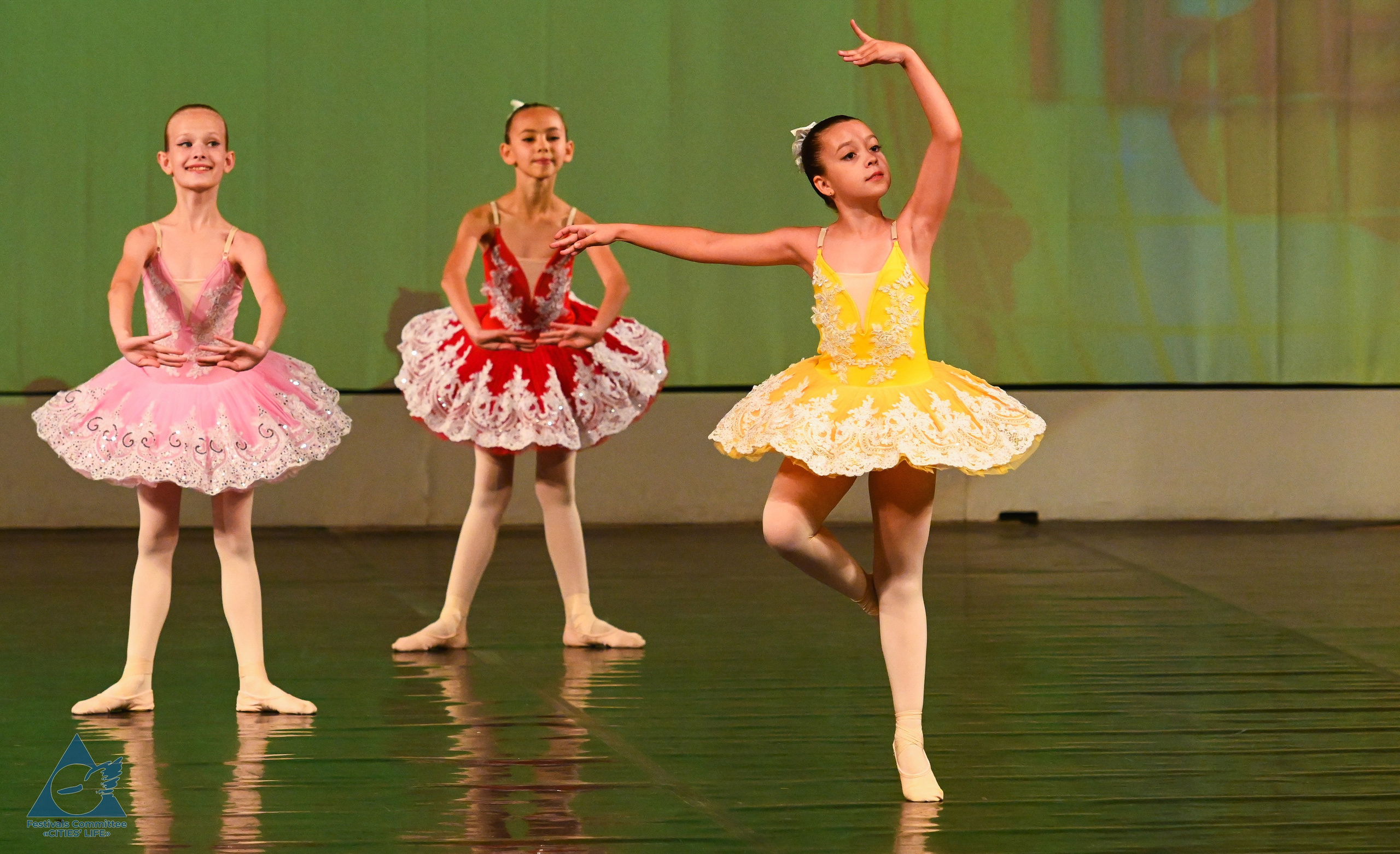 04.10.2025 «Жизнь Городов» Фестиваль-конкурс «ПЛАНЕТА ИСКУССТВ» г. Санкт-Петербург. Медиастудия Фото Концепт