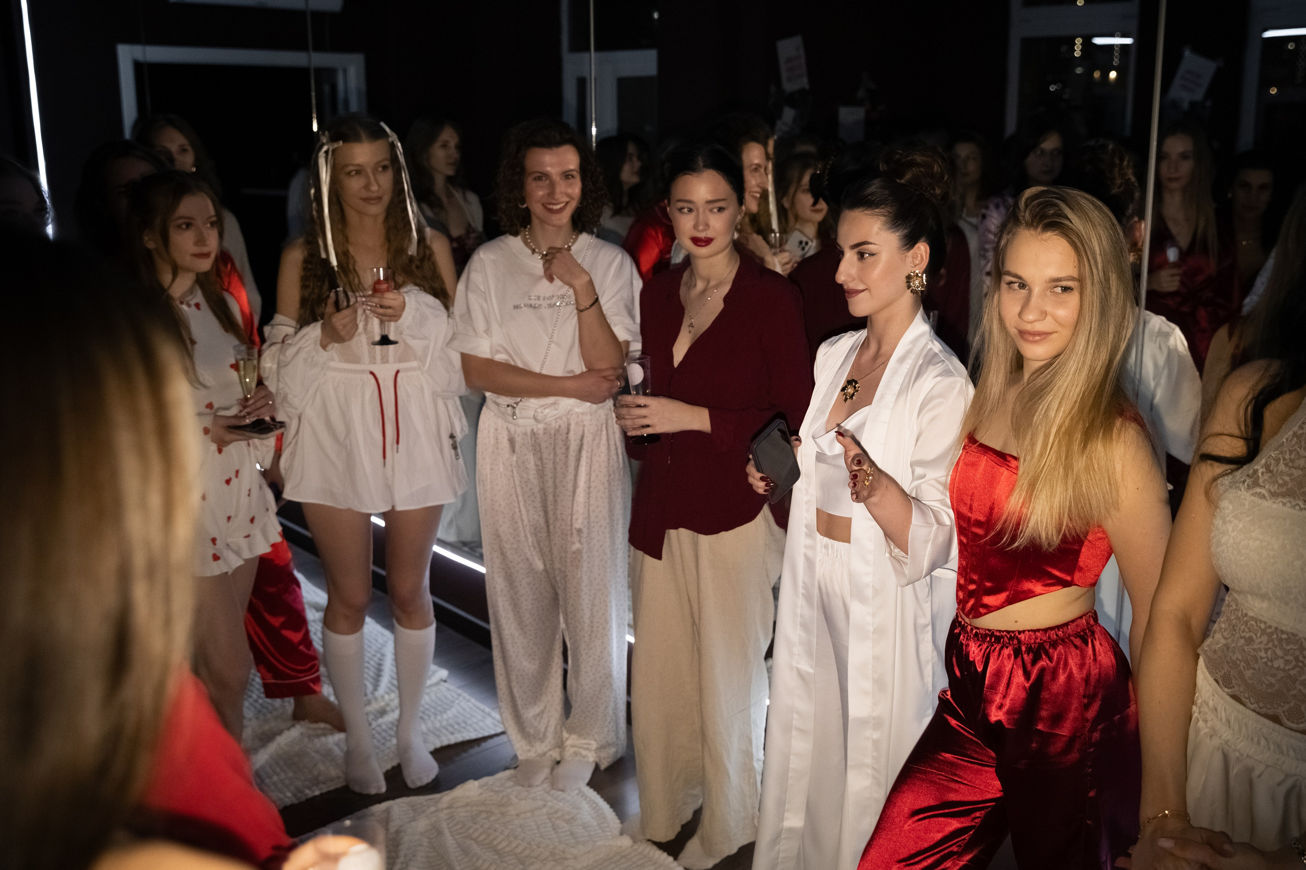 Центр женской энергии AMTI | 8 марта. Фотограф брендов и бизнеса в Москве Алексей Сентюрин