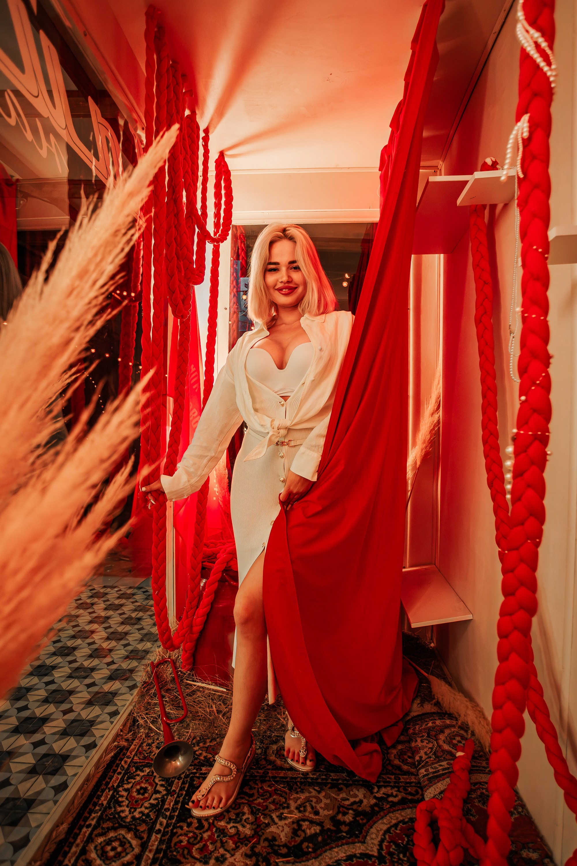 «Karena Makarena"_Чайка на пляже_ Ялта_6.06.2025 г. Аминов Руслан | Фотограф