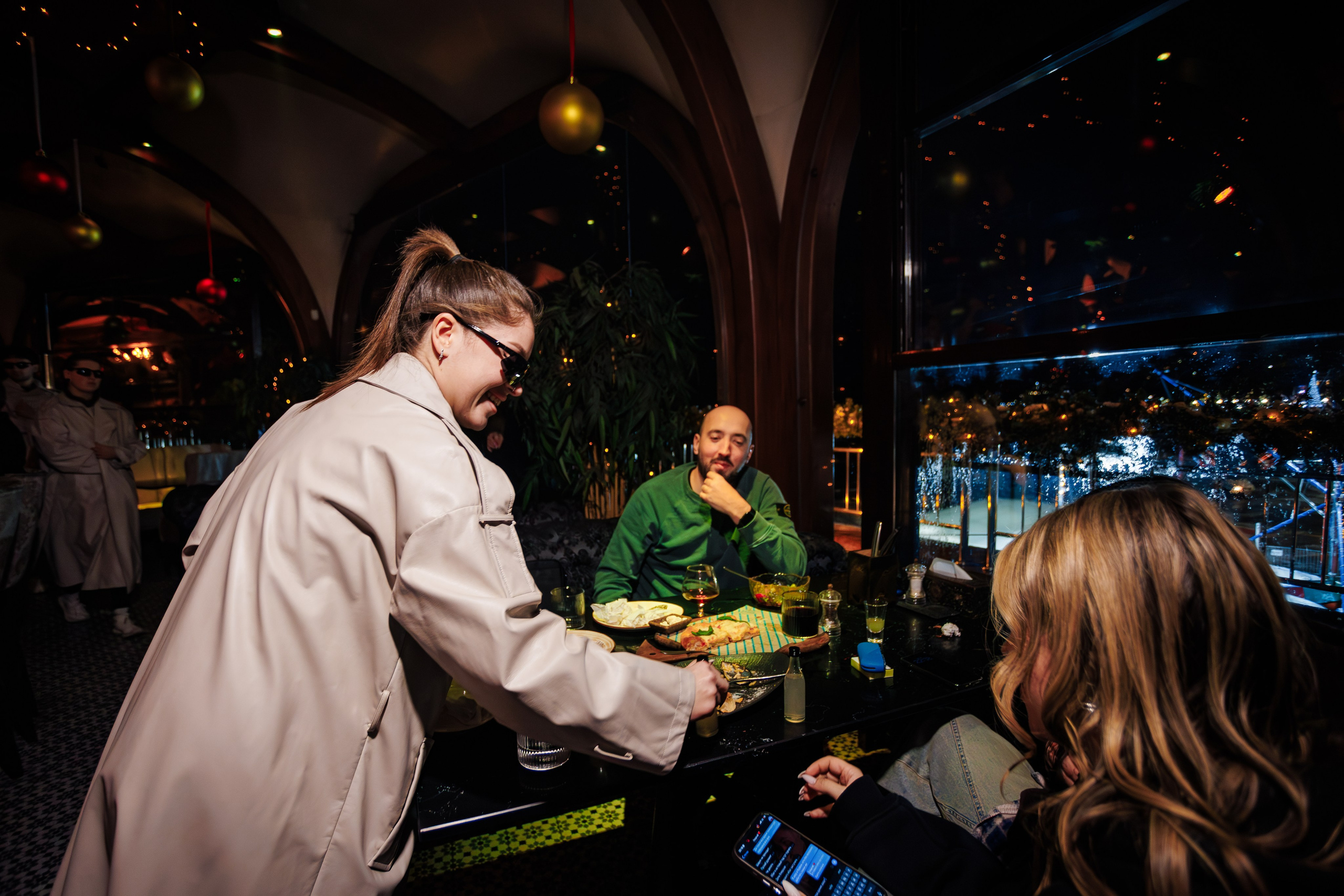 Городской корпоратив в PTIZZA_Ялта_29.12.2025. Аминов Руслан | Фотограф