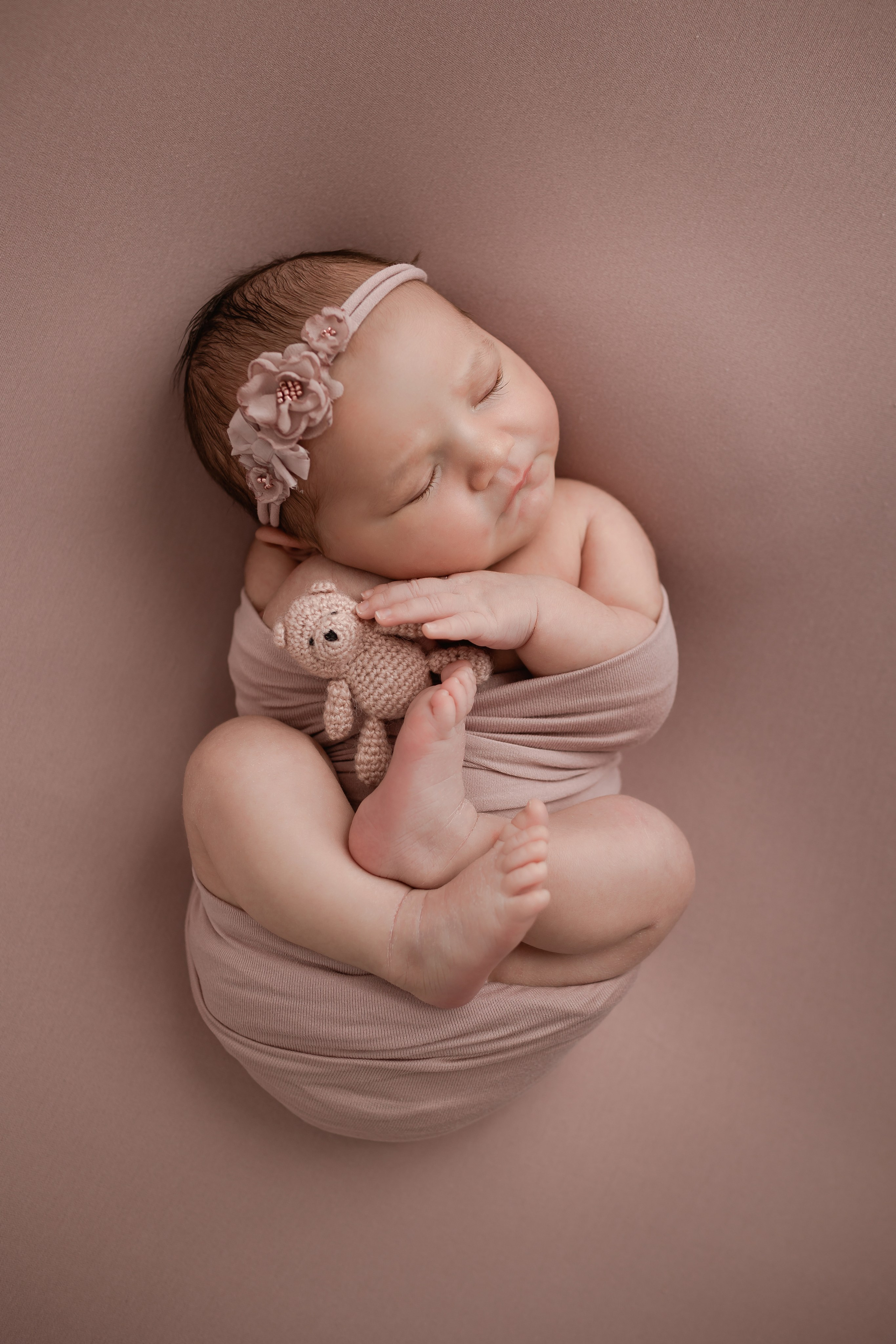 Newborn (фотосессия новорожденных). Фотостудия для новорожденных и малышей в Твери — «На ручках»