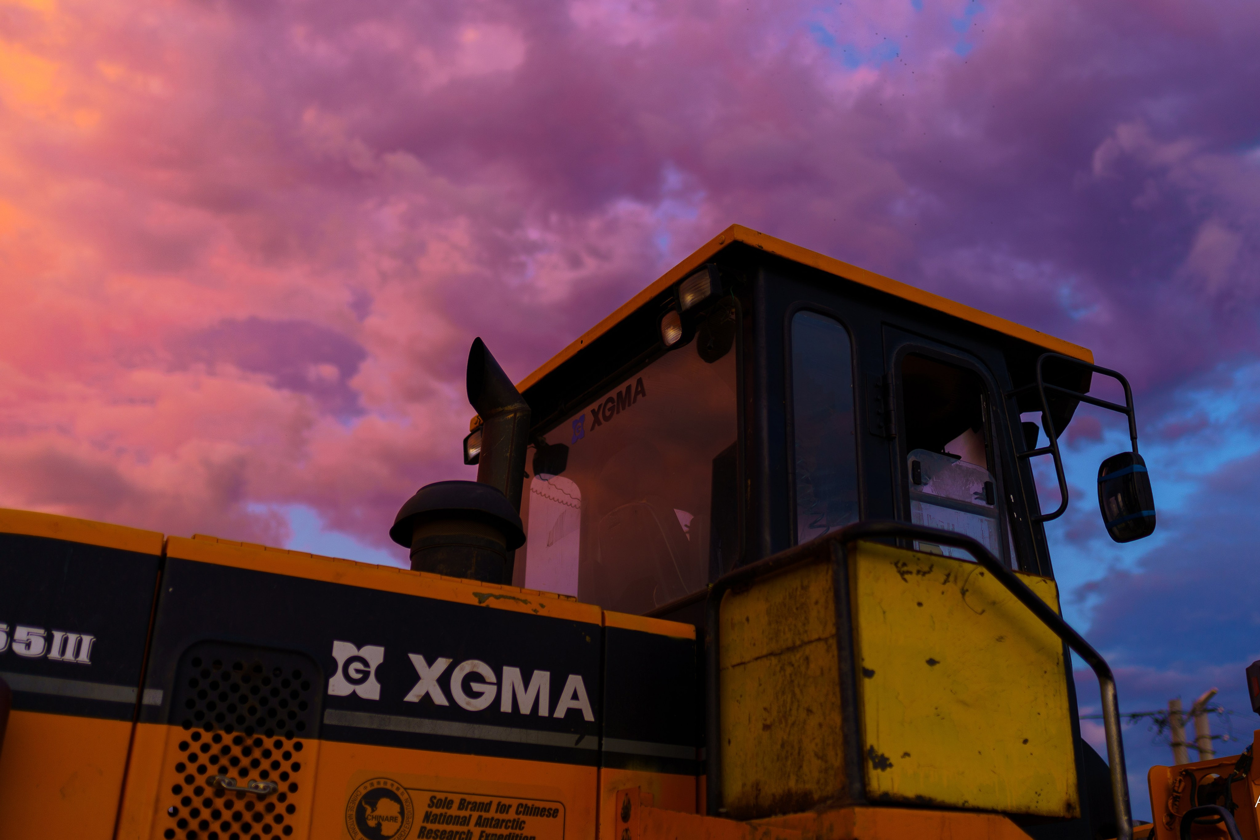 ЦВЕТНЫЕ ФОТОГРАФИИ. Никита Аничкин фото и видео оператор из России