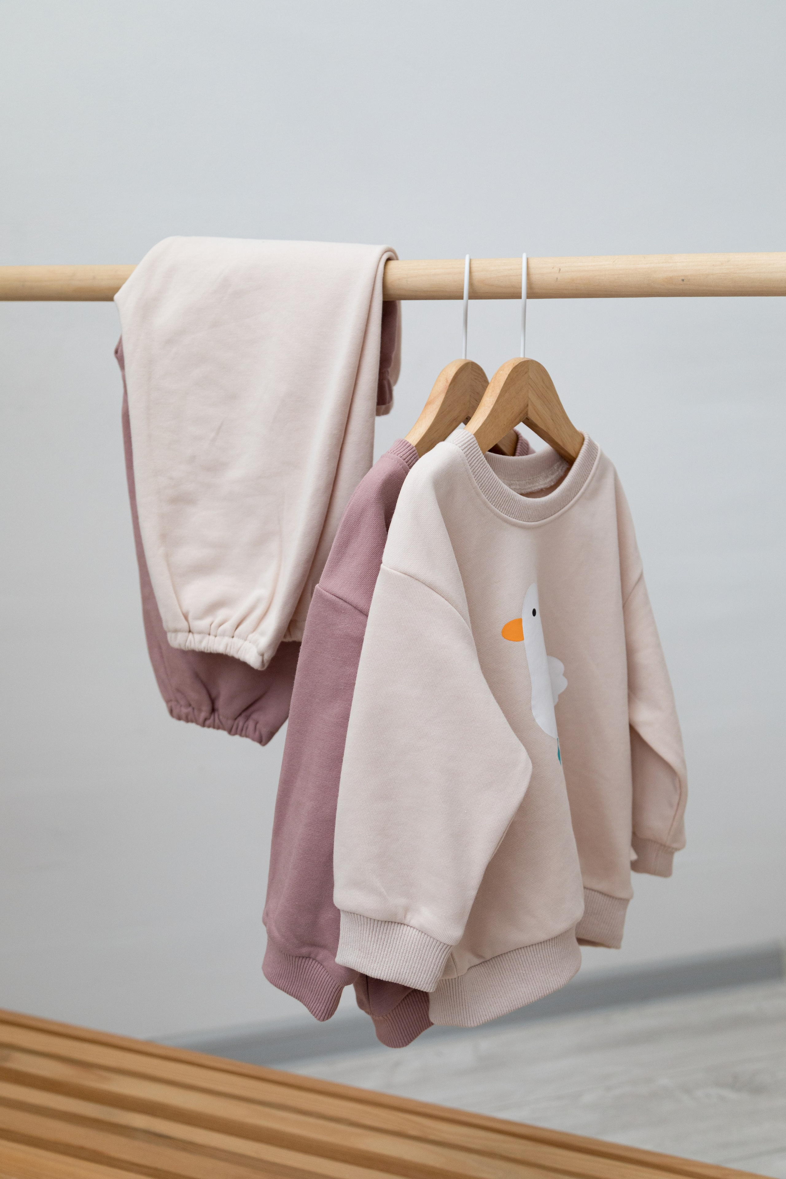 Фотосессия детской одежды для маркетплейсов Wildberries, Ozon. Детский и контент фотограф Надя Волкова Санкт-Петербург