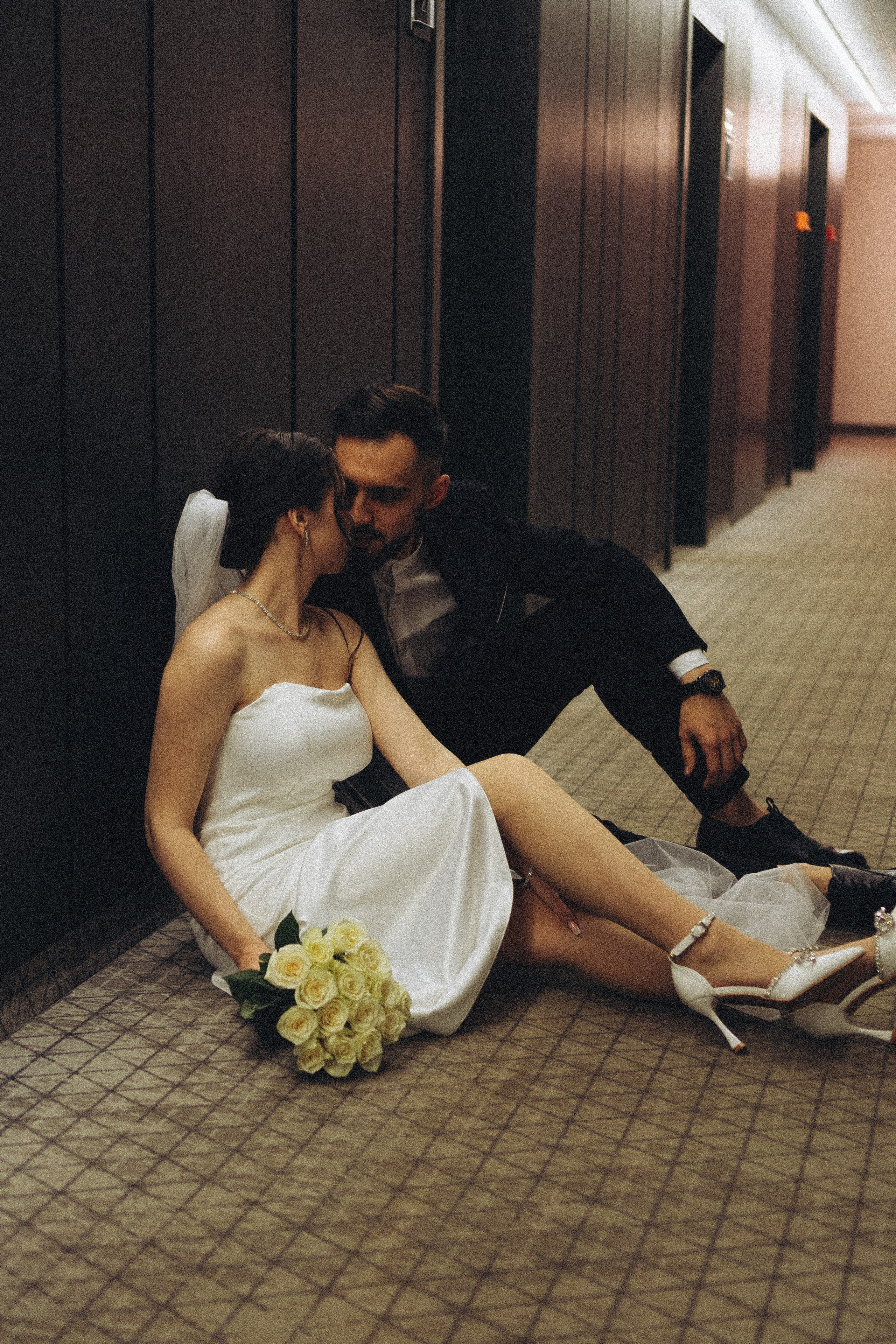 СВАДЕБНАЯ СЬЕМКА СБОРОВ ЖЕНИХА И НЕВЕСТЫ В ОТЕЛЕ И ТАКЖЕ ФОТОСЕССИИЯ В ОТЕЛЕЕ МЕГАПОЛИС БРЯНСК. Профессиональный фотограф, Санкт-Петербург — Виктория Богомолова