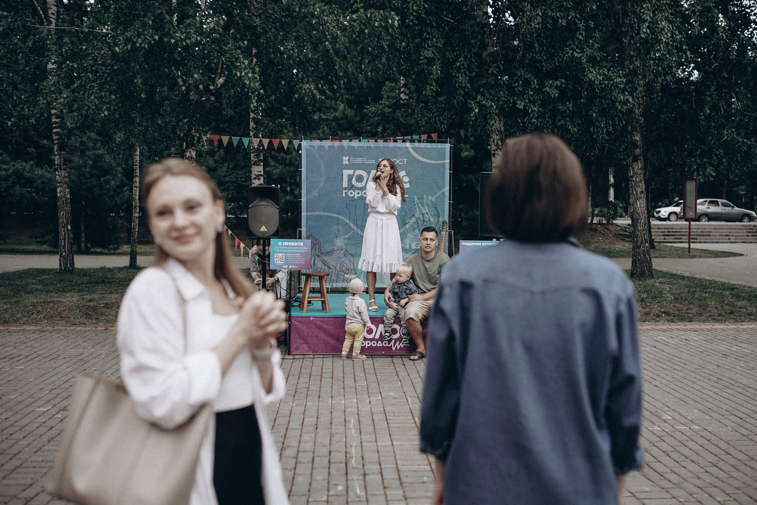 Выступление Маши. Семейный фотограф в Томске Зарина Азизбаева