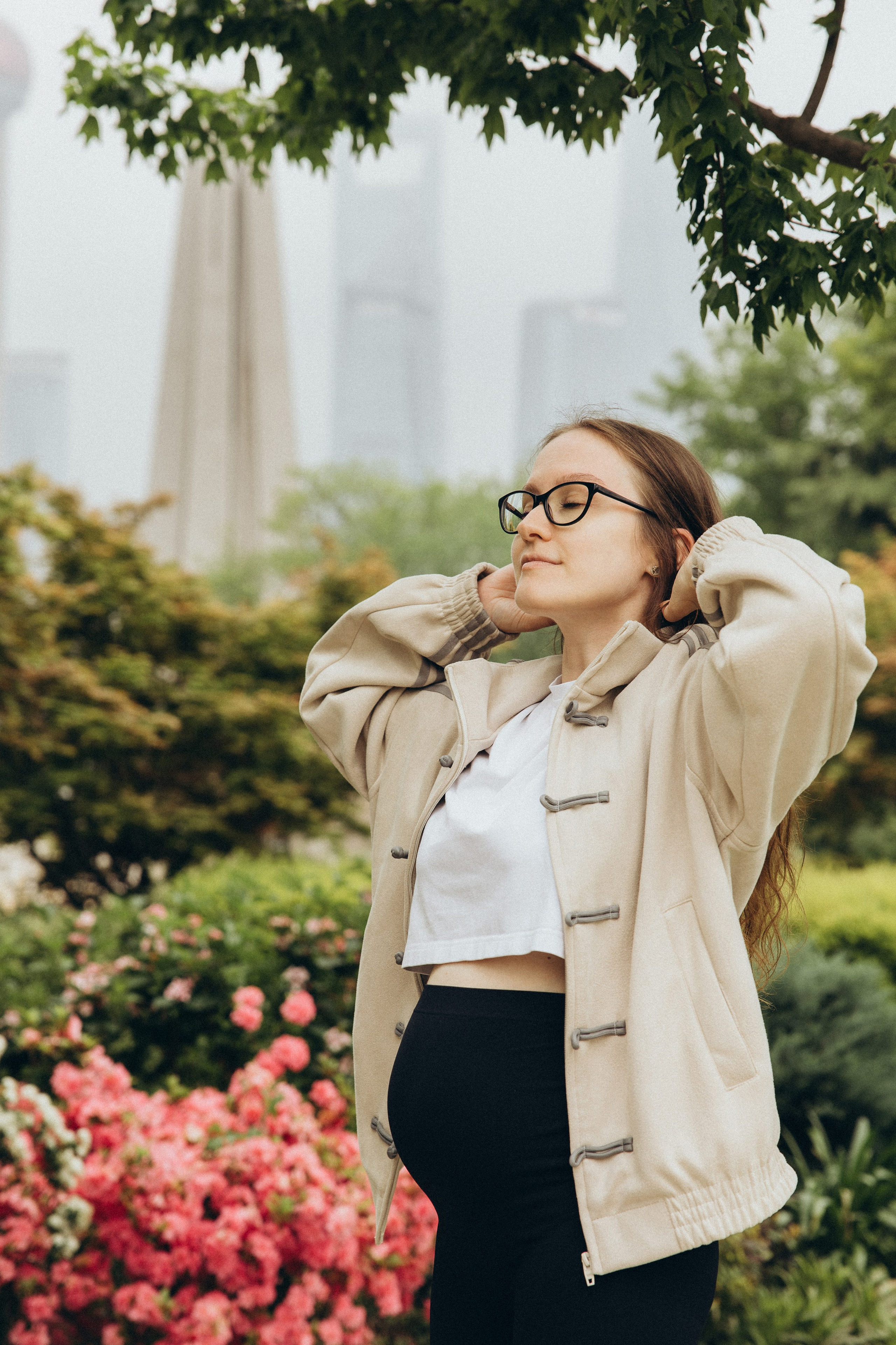 Pregnancy. Family photographer Akulova Natalia in Shanghai, China