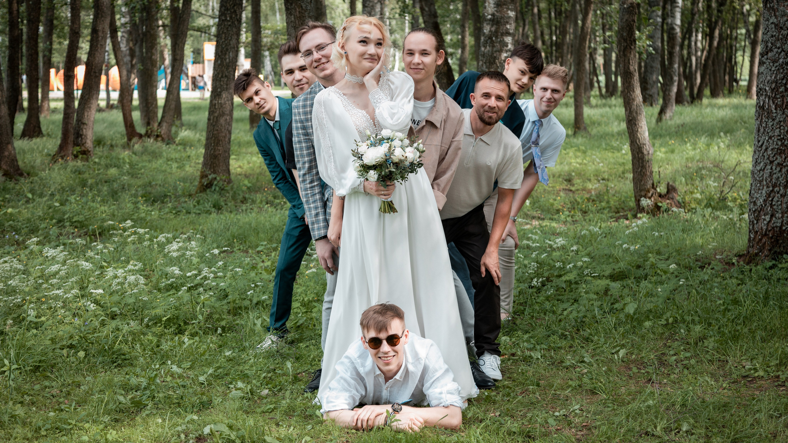 Илья и София. Команда фотографов и дизайнеров в Егорьевске