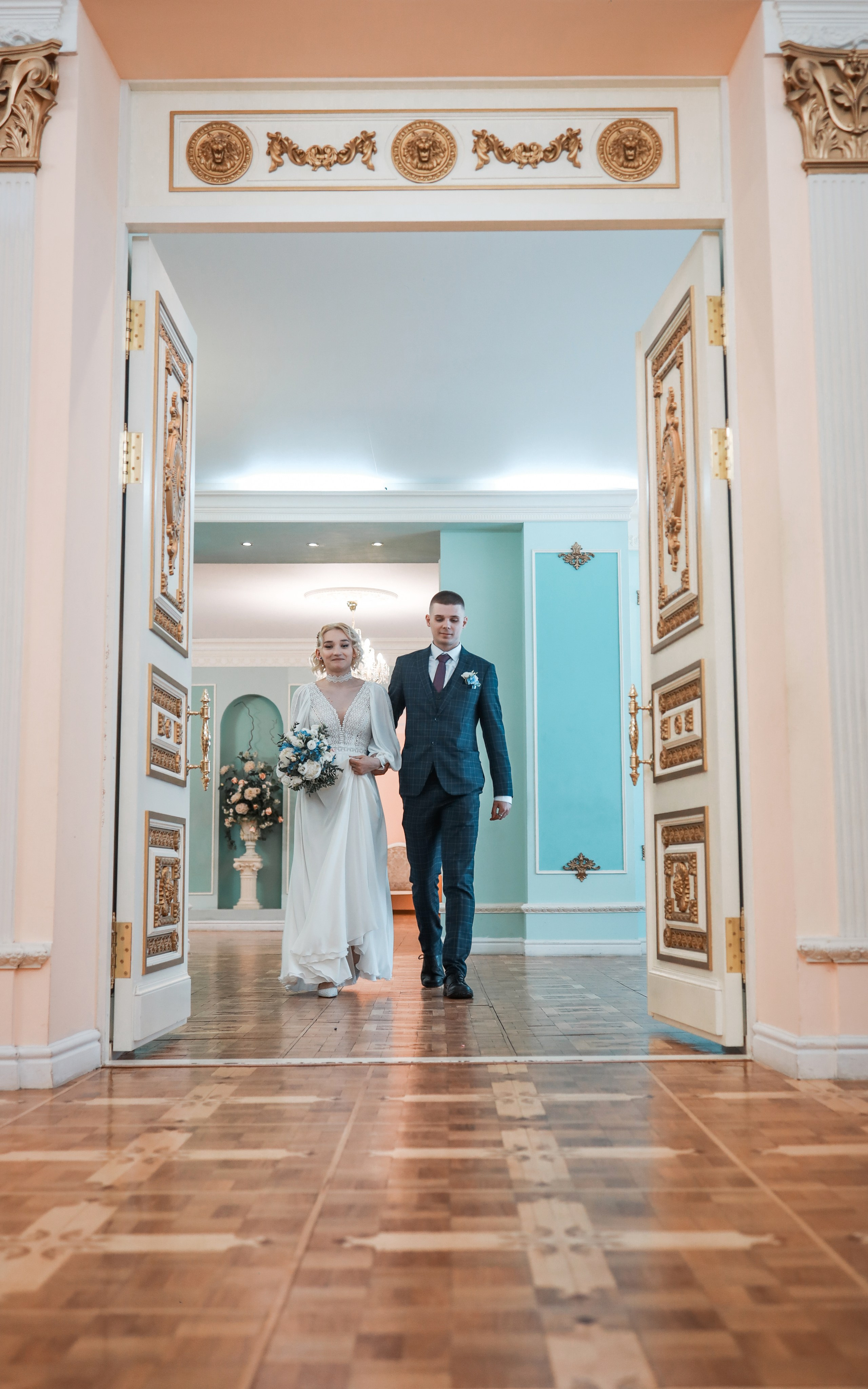 Илья и София. Команда фотографов и дизайнеров в Егорьевске