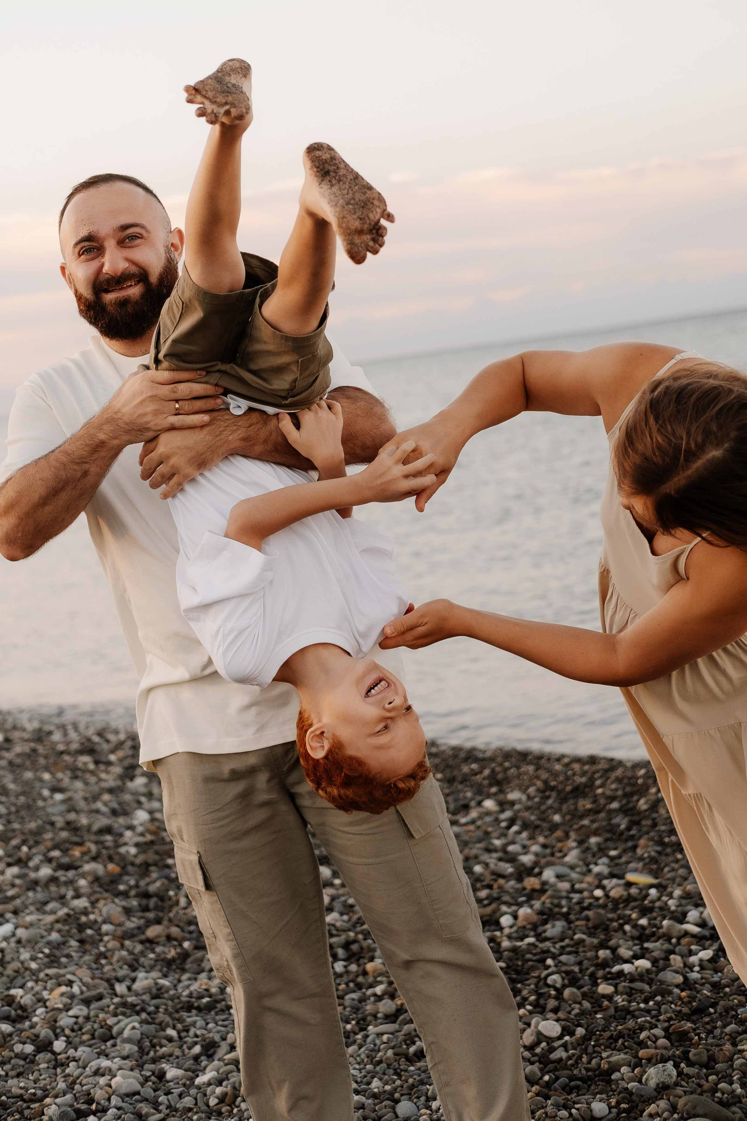 Семейные фотосессии в Сочи, Сириус и на Красной поляне. Семейный, свадебный фотограф Сочи, Адлер, Красная поляна