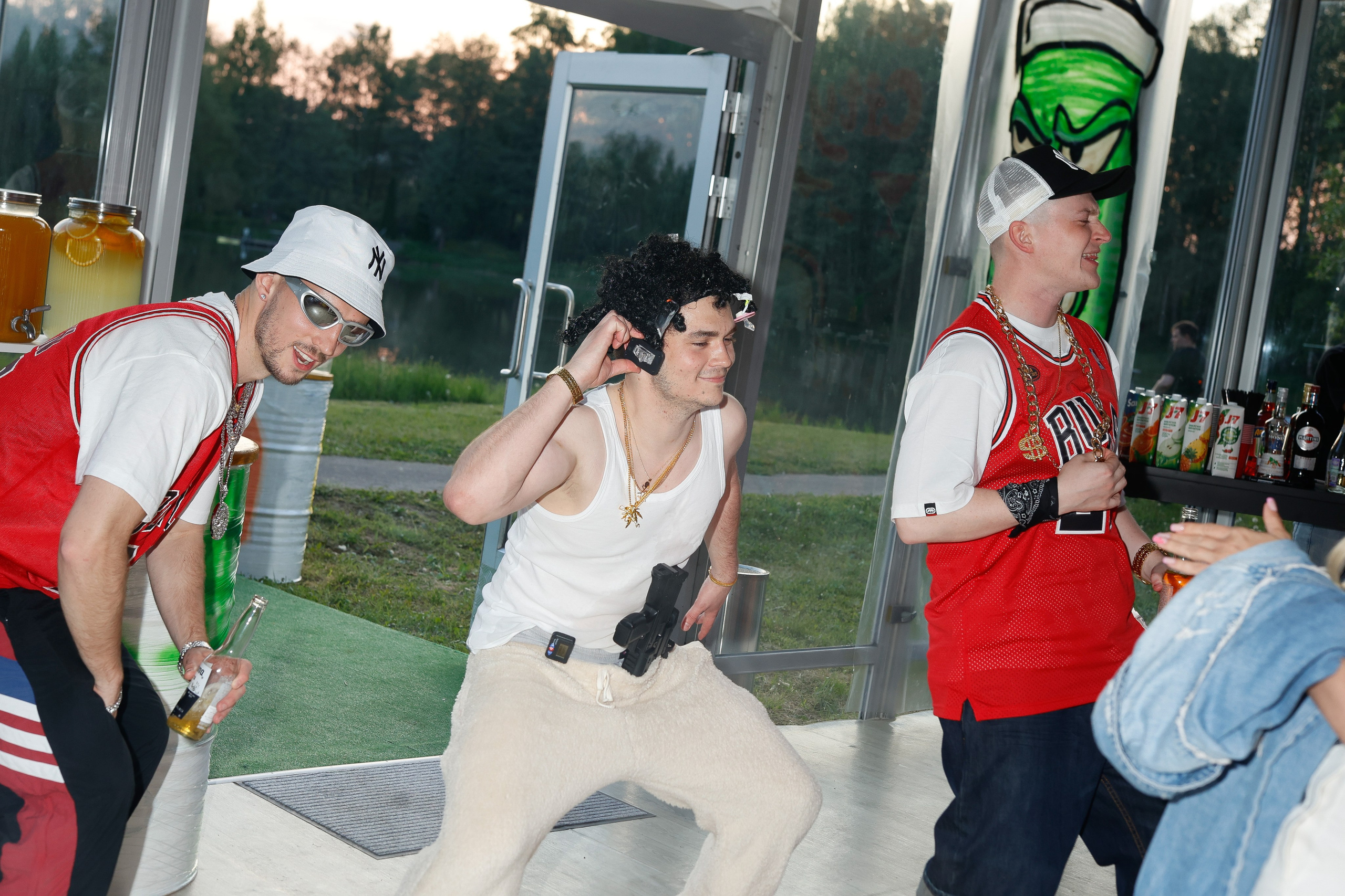 MEZENOVA. Nikolskayasecular