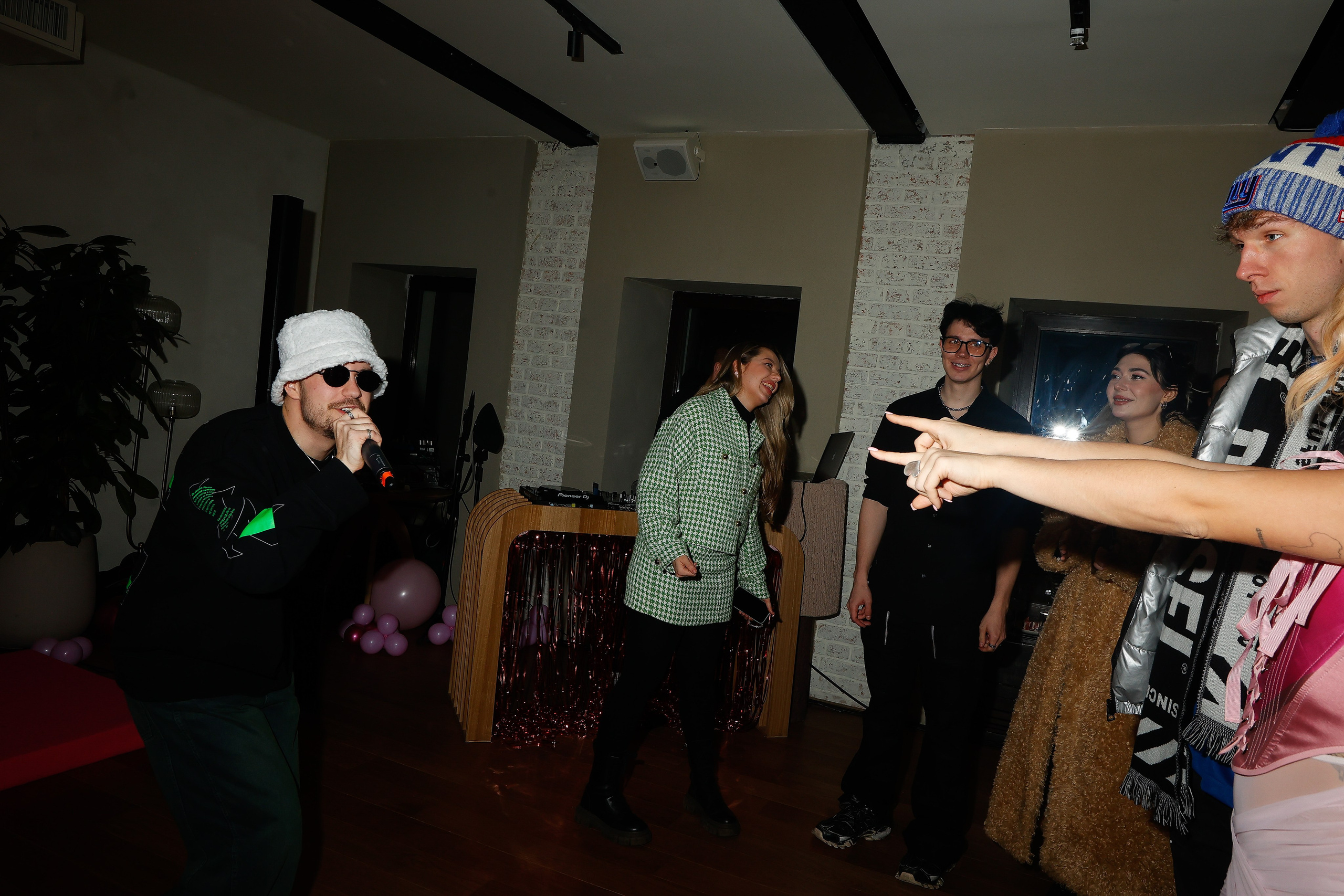 АНЯ ПОКРОВ. Nikolskayasecular