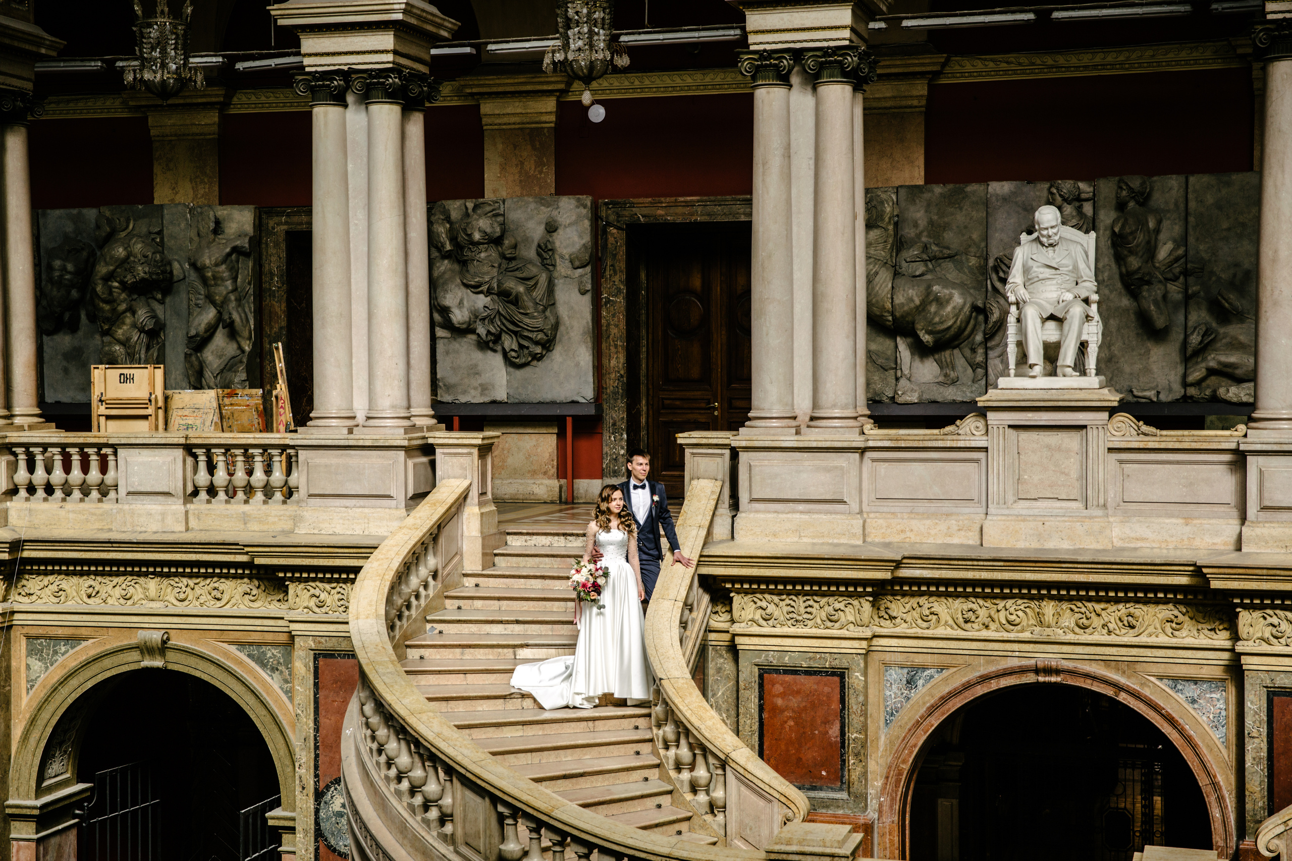 Ирина и Иван в Академии Штиглица. Свадебный и семейный фотограф в Санкт-Петербурге Исупова Юлия