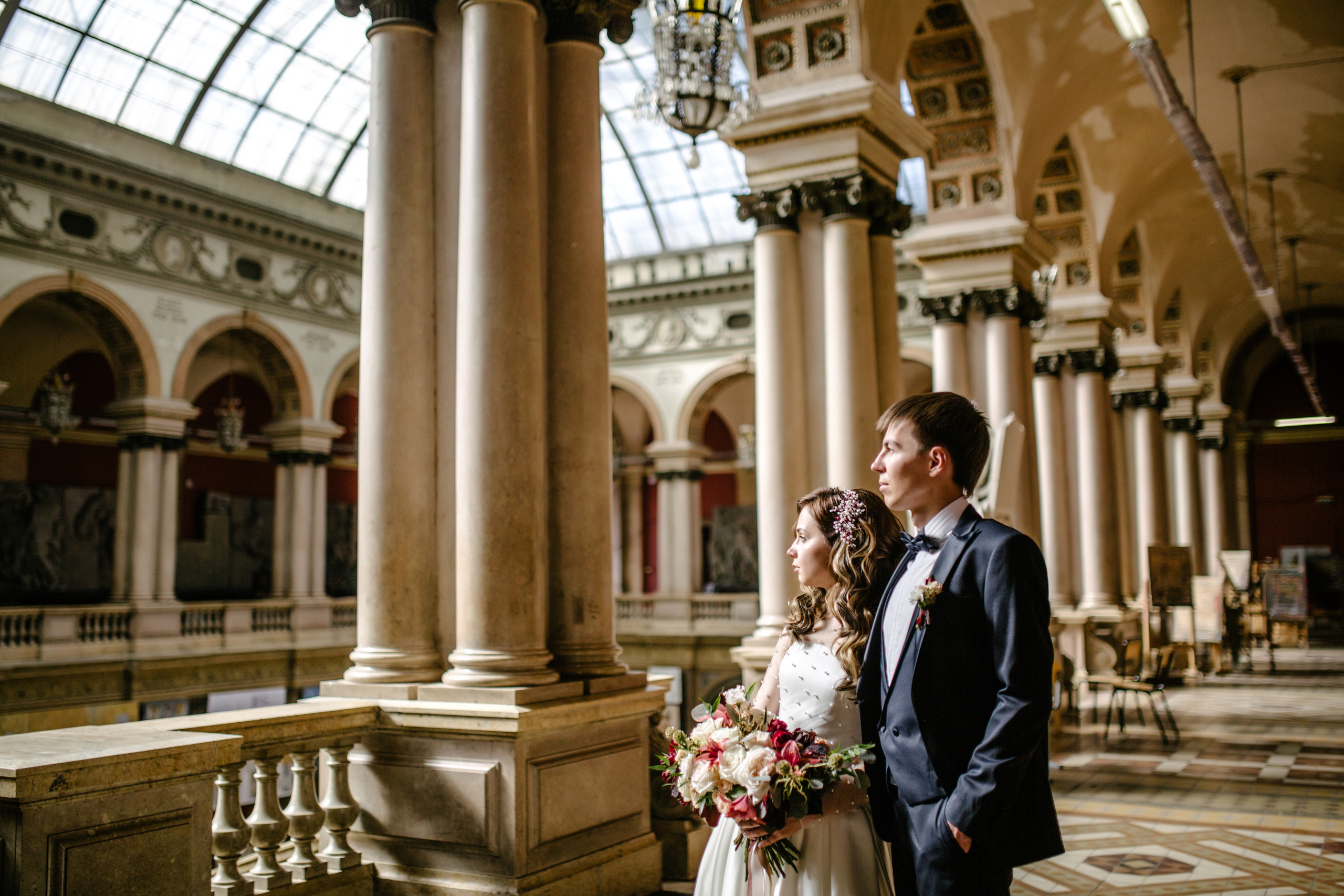 Ирина и Иван в Академии Штиглица. Свадебный и семейный фотограф в Санкт-Петербурге Исупова Юлия