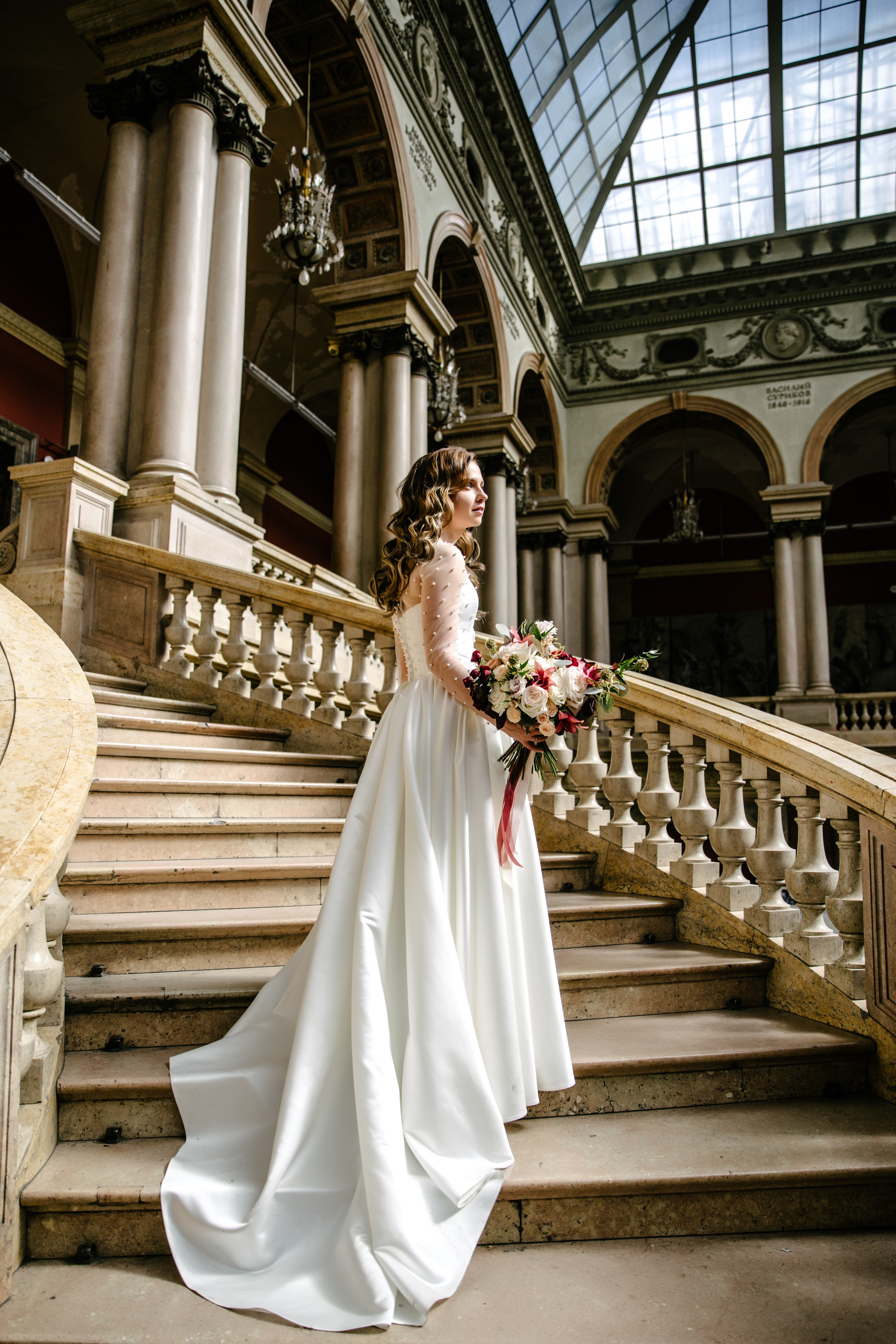 Ирина и Иван в Академии Штиглица. Свадебный и семейный фотограф в Санкт-Петербурге Исупова Юлия