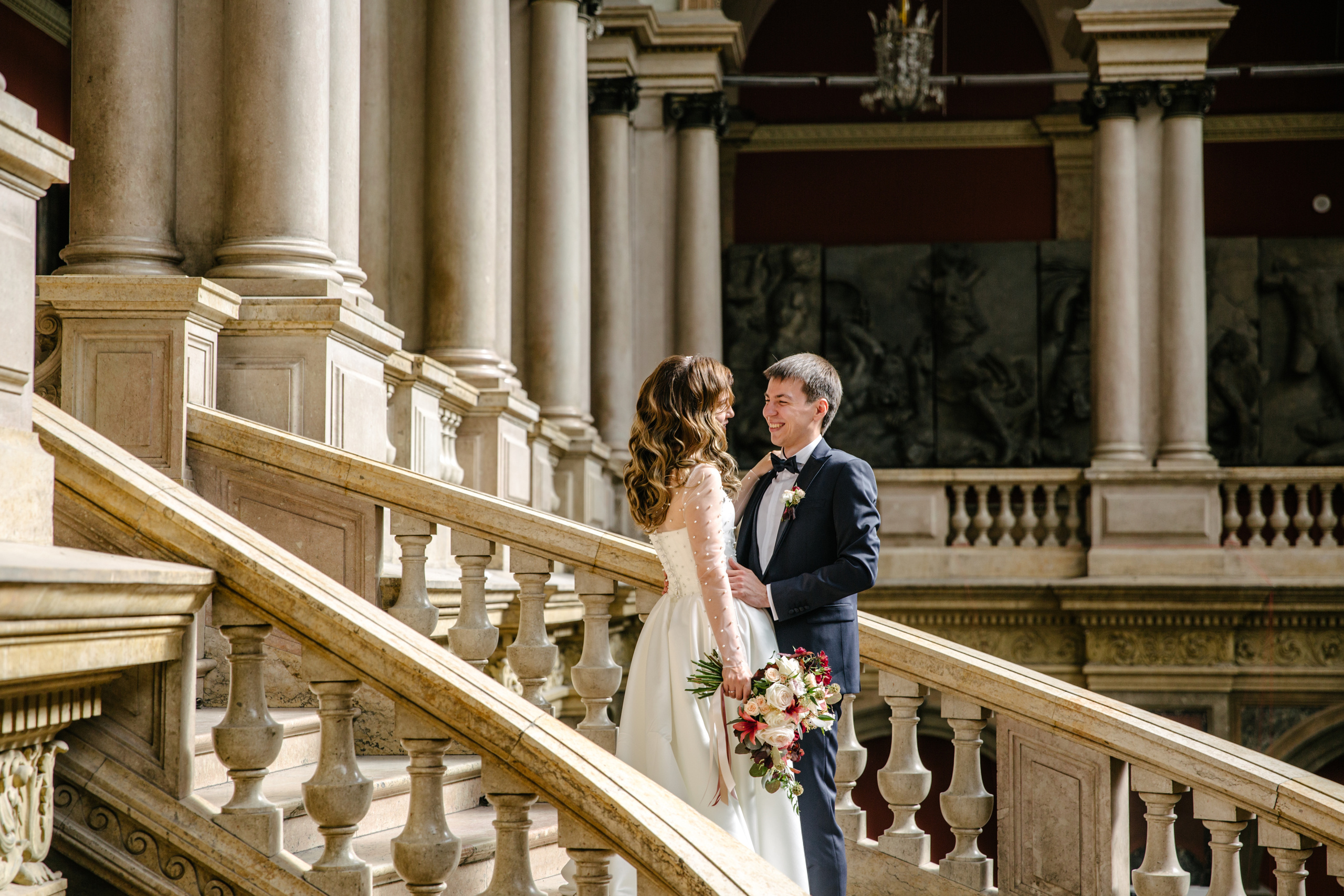 Ирина и Иван в Академии Штиглица. Свадебный и семейный фотограф в Санкт-Петербурге Исупова Юлия