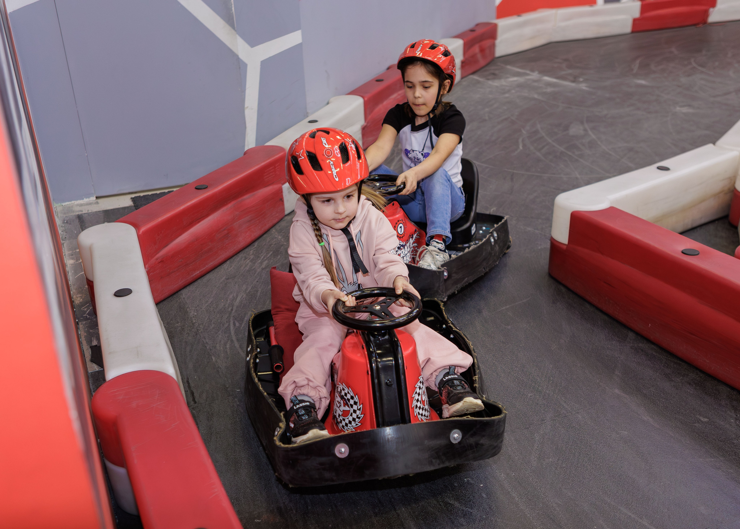 День рождения Дмитрия. Семейный и детский фотограф в Москве Юлия