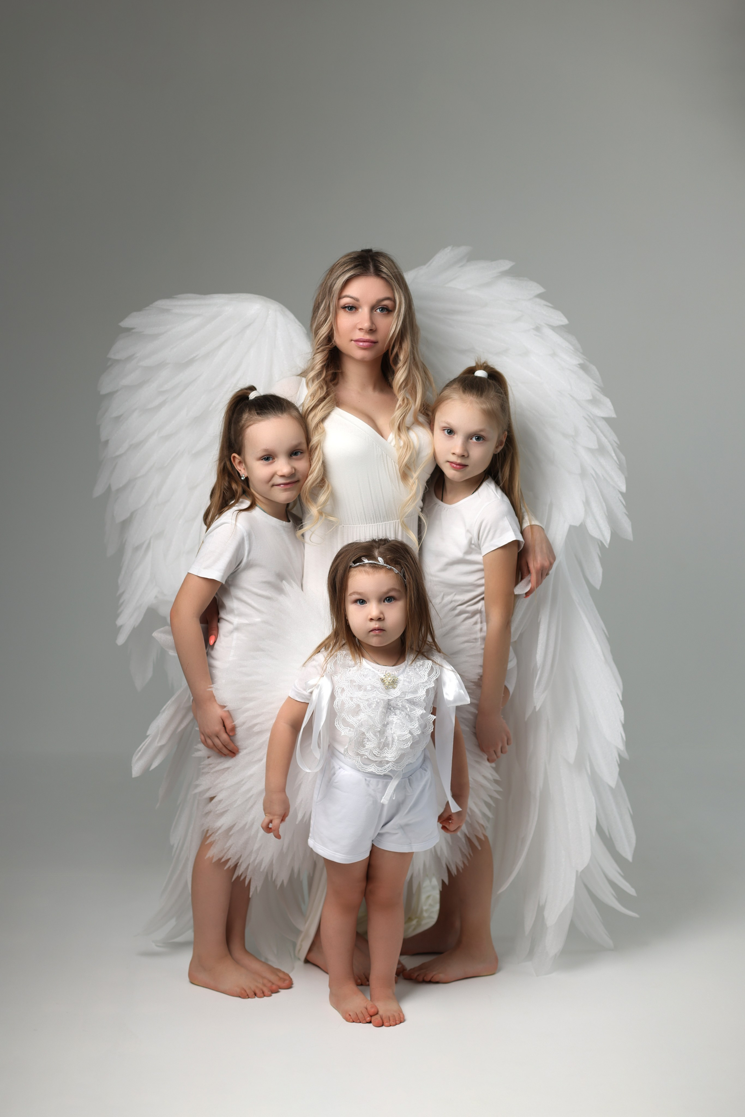 Мама и малыш. Фотограф новорожденных в Рязани  Юлия Блу