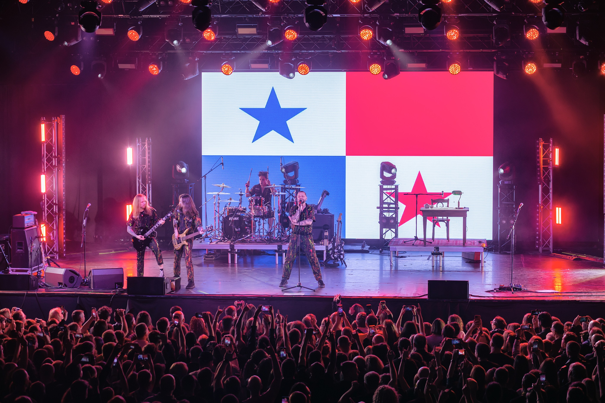 Фотосъемка концерта ПИЛОТ А2 СПБ. Портретные фотосессии, контент-съемки, репортаж