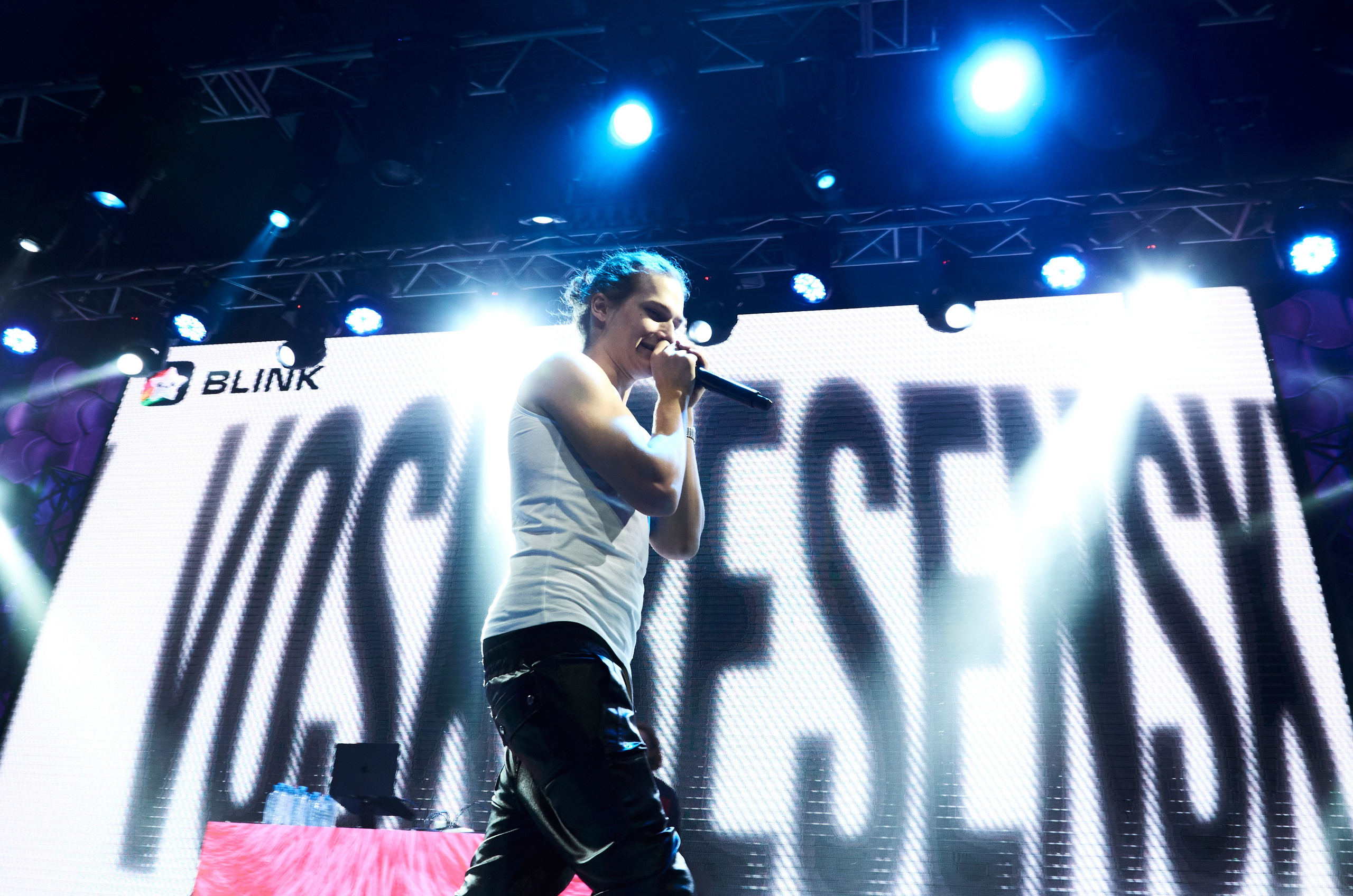 Blink/ nleeei, unique, artem shilovets. Главная