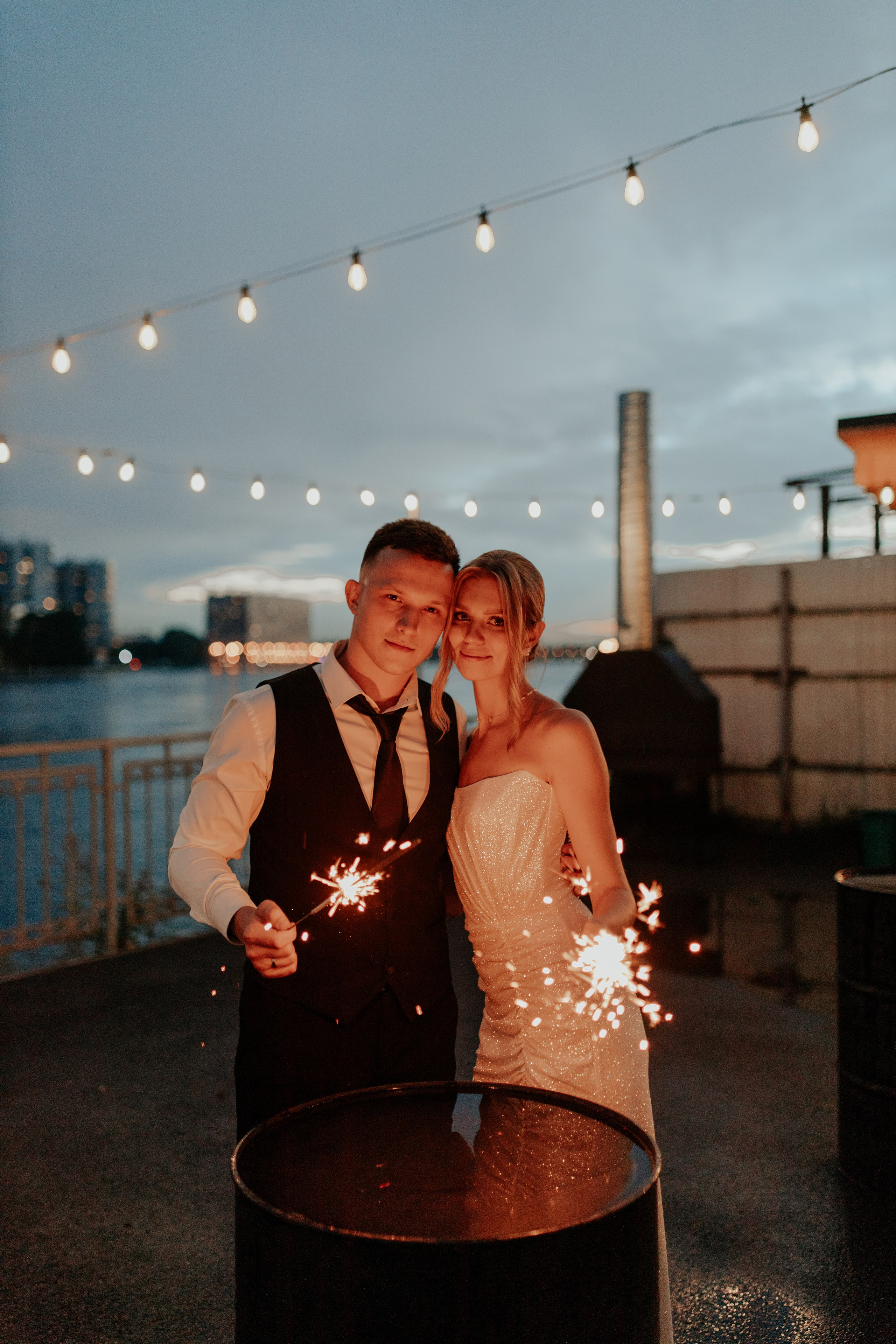 Свадебный банкет в Санкт-Петербурге — Трогательная фотосессия с родными и лавстори. Фотограф в Санкт-Петербурге Лиза Семченкова