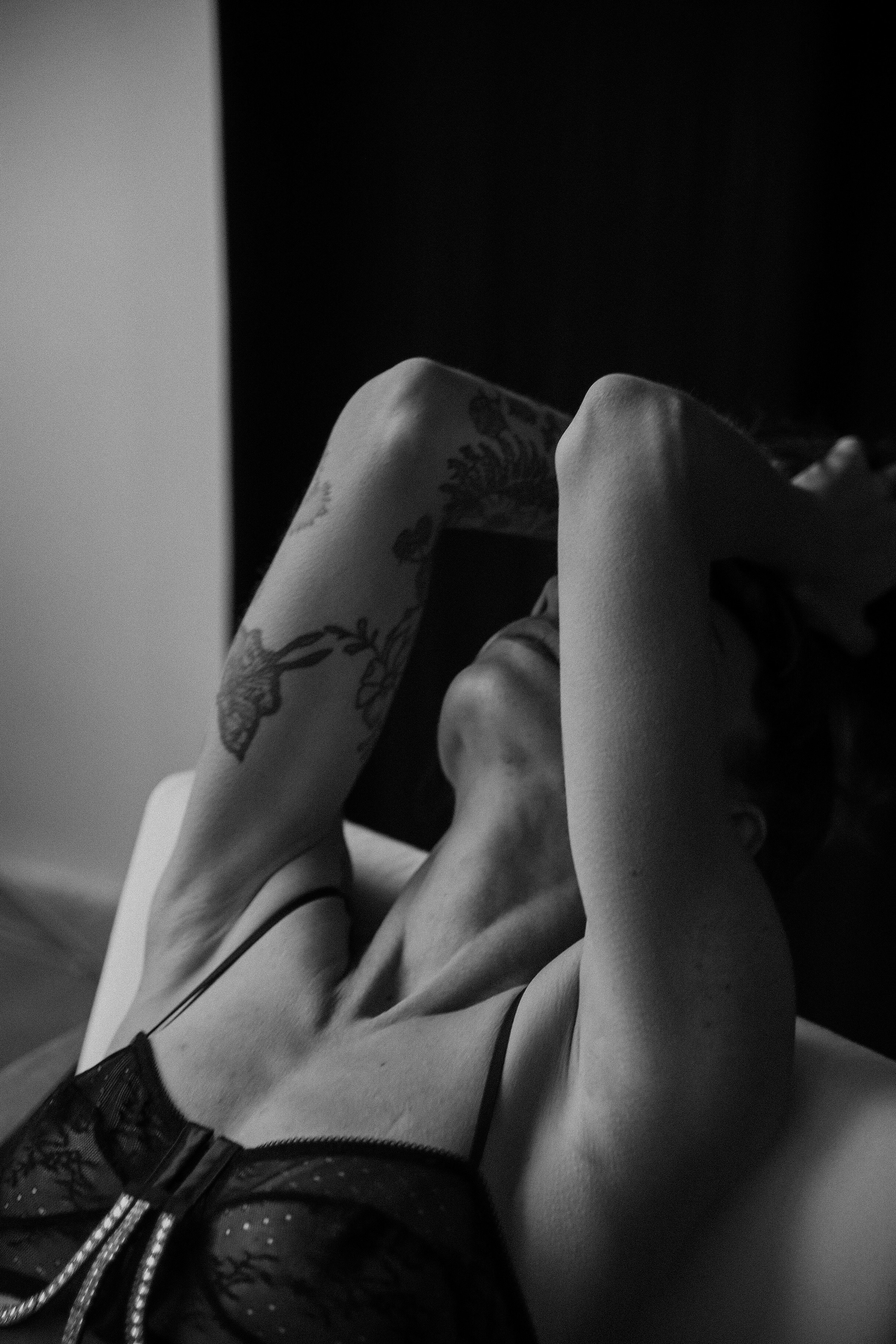 Женское тело. Фотограф в Серпухове и Тарусе Ксения Царёва