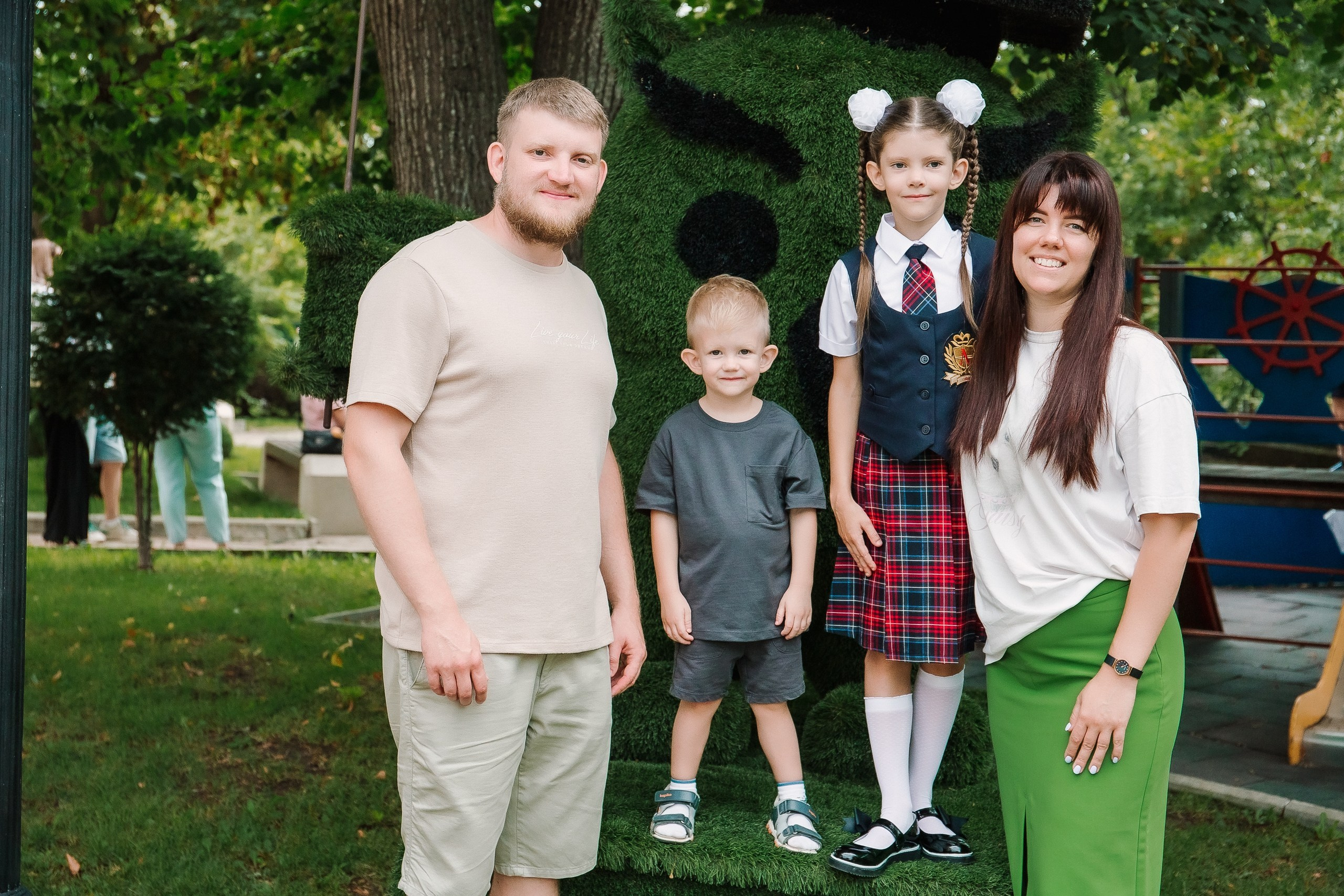 1 класс школа «Личность». Выпускные альбомы Натальи Бутко: Новороссийск, Анапа, Геленджик