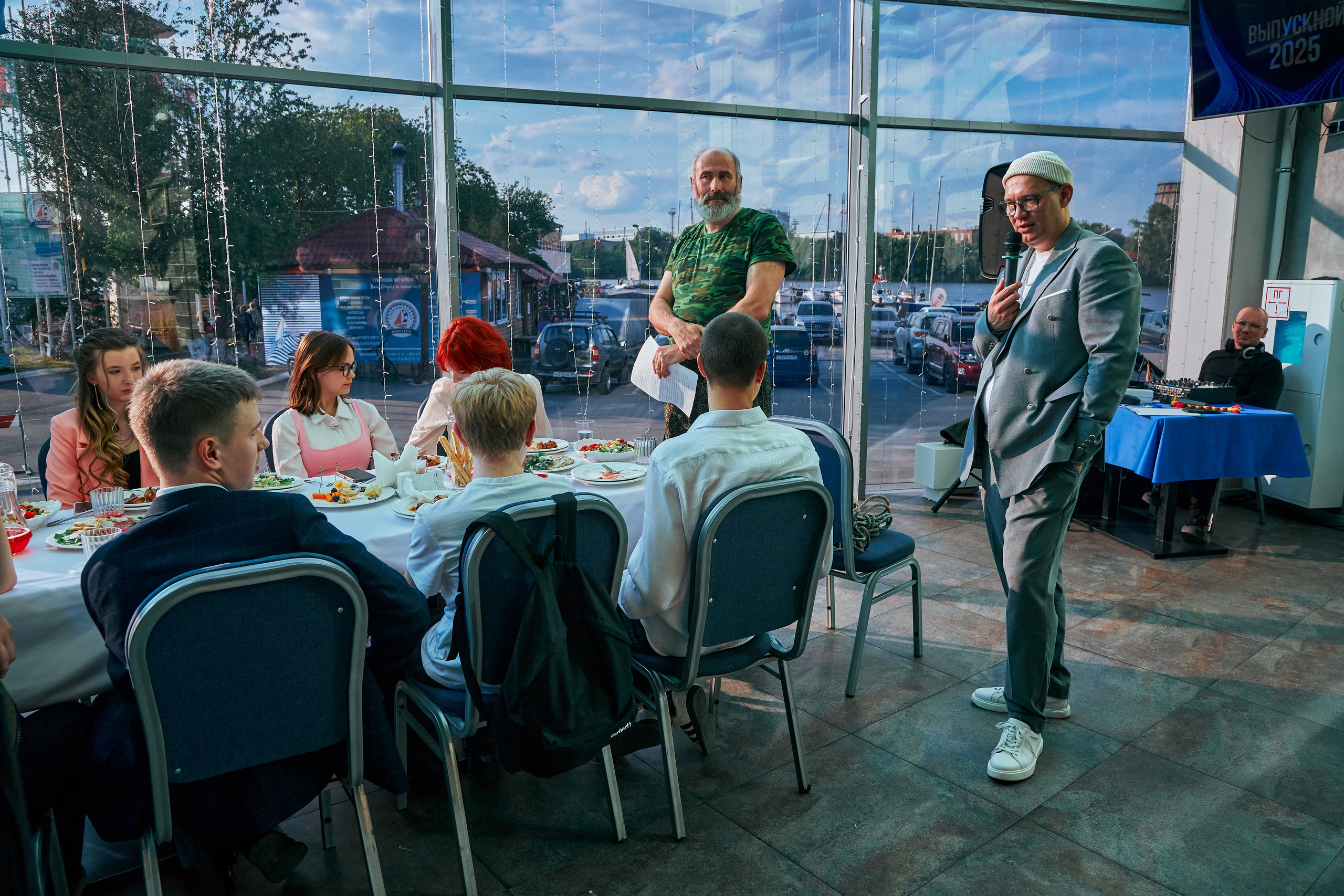 Выпускные 9-й и 11-й класс. Фотограф в Екатеринбурге Булат Хамитов