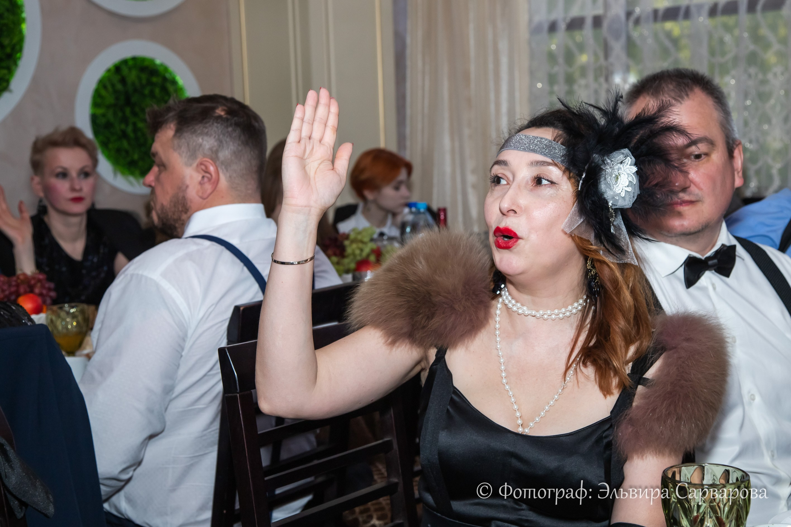 Гангстерская вечеринка в стиле 1920-х. Репортажный Фотограф