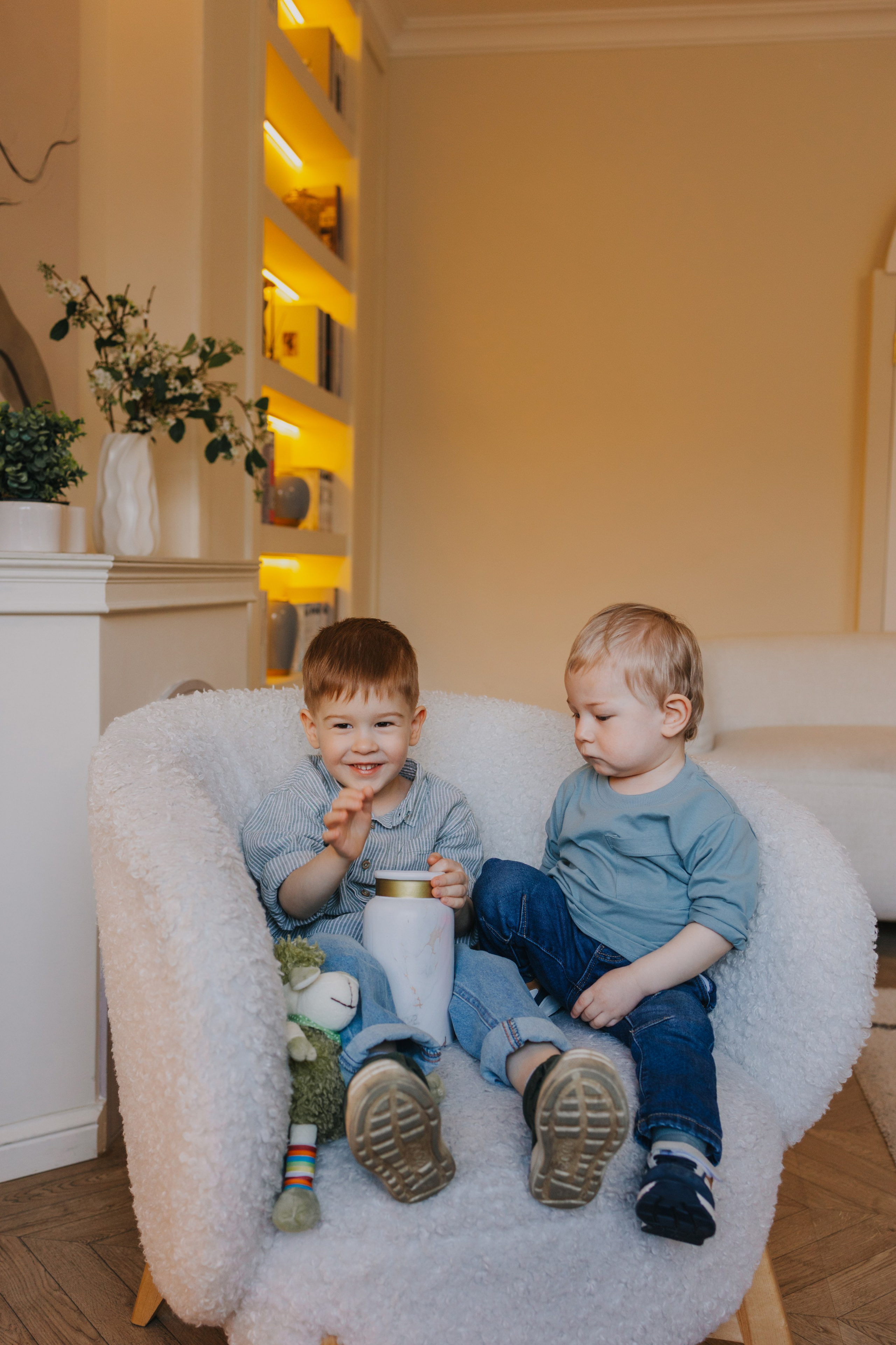 Большая семья. Домашняя фотосессия