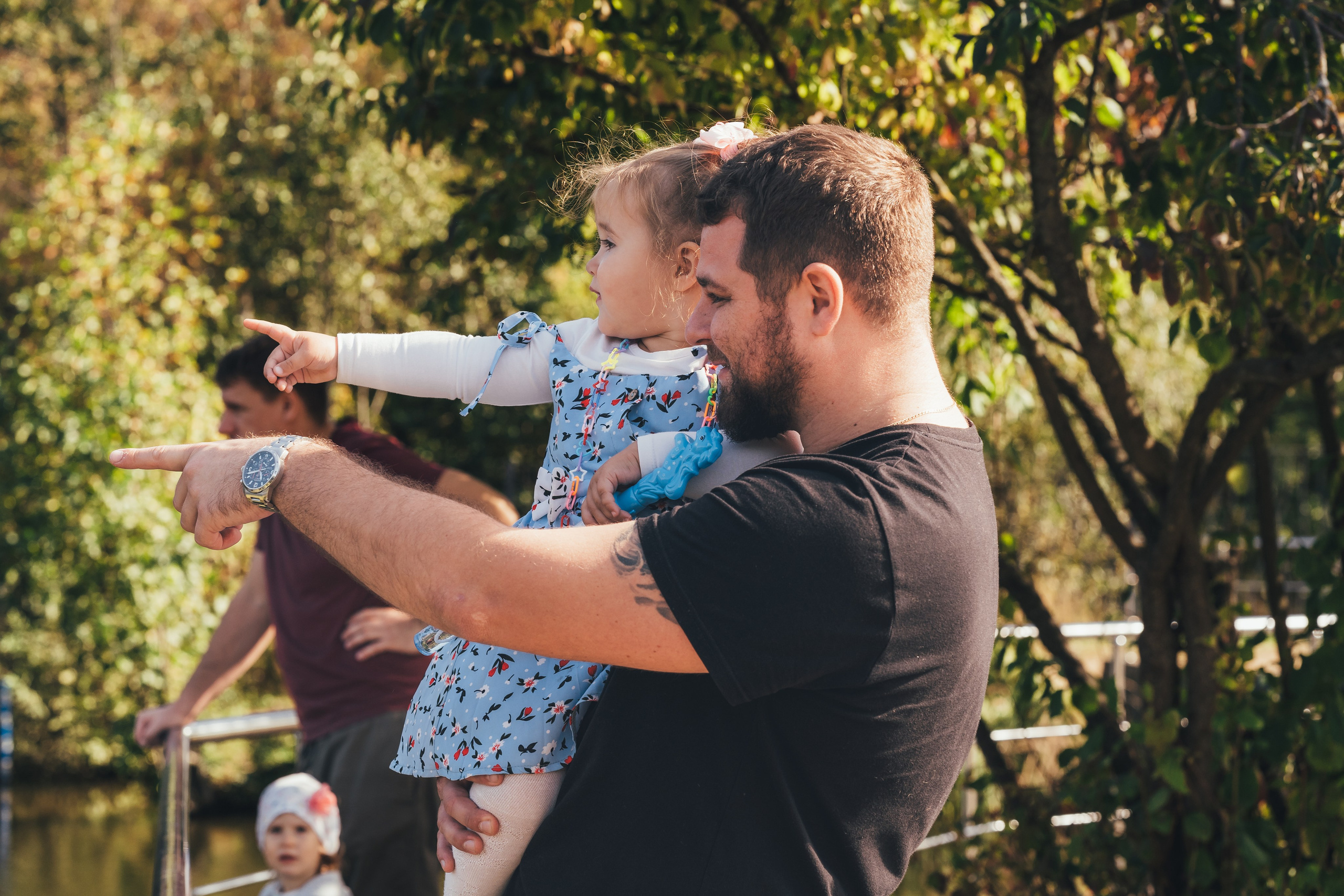 Денис с дочкой, Балашиха, парк Пехорка. Наталья Дукалова фотограф Щелково Королев Пушкино Москва Балашиха