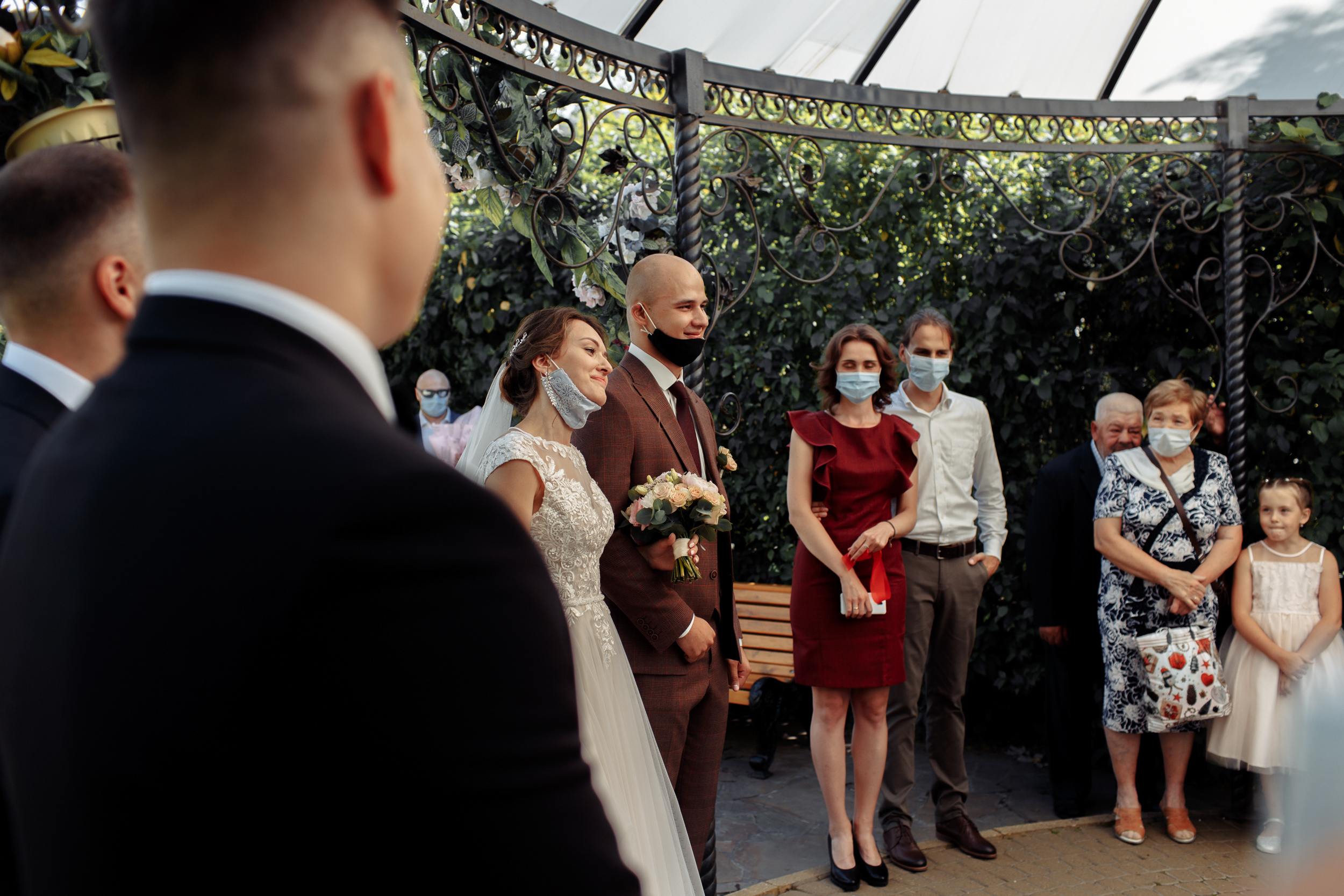 Сборы с друзьями и прогулка в кофейне. Миша & Маша. Фотограф Чугунов Александр