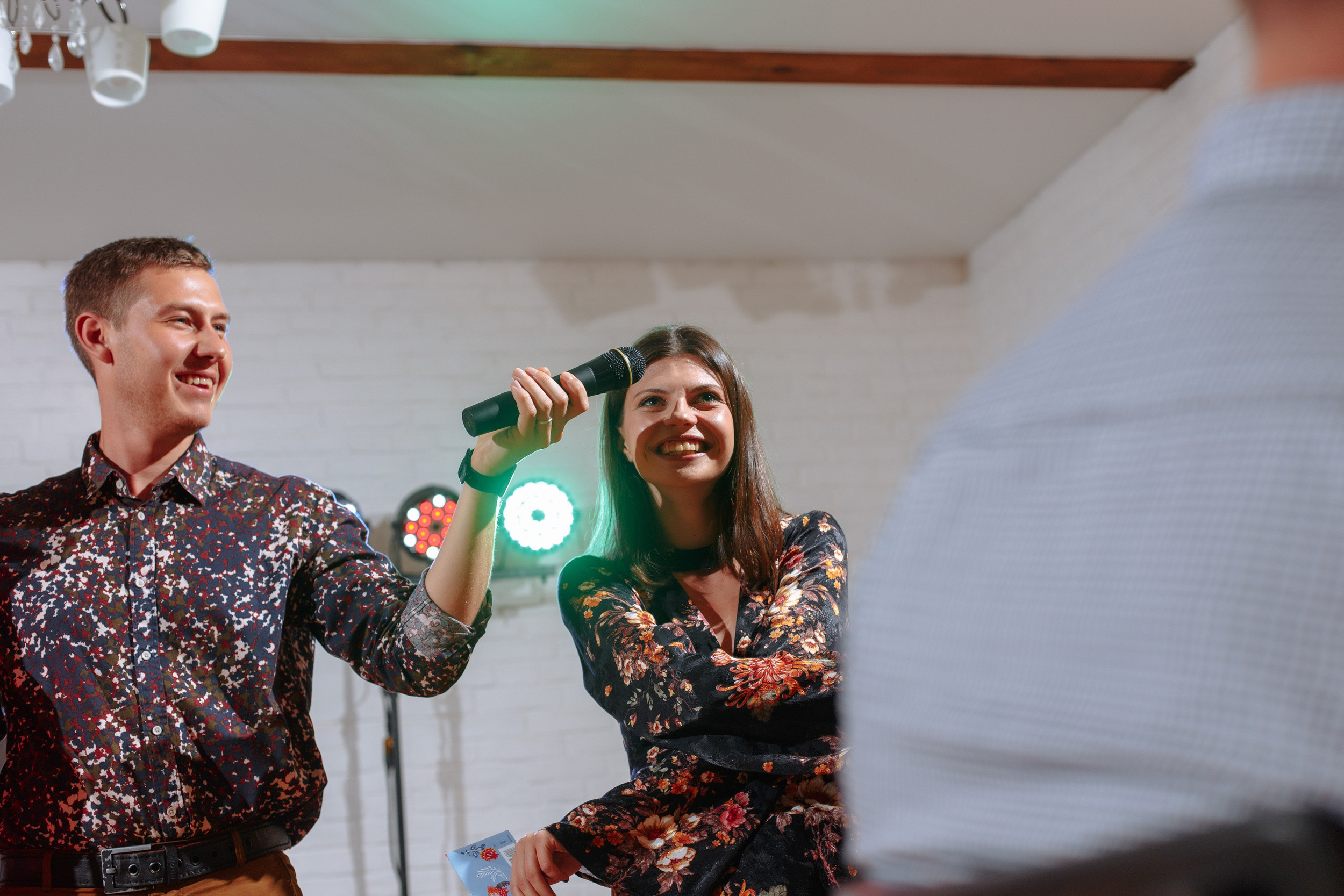 Веселый банкет в коттедже. Арина & Коля. Фотограф Чугунов Александр