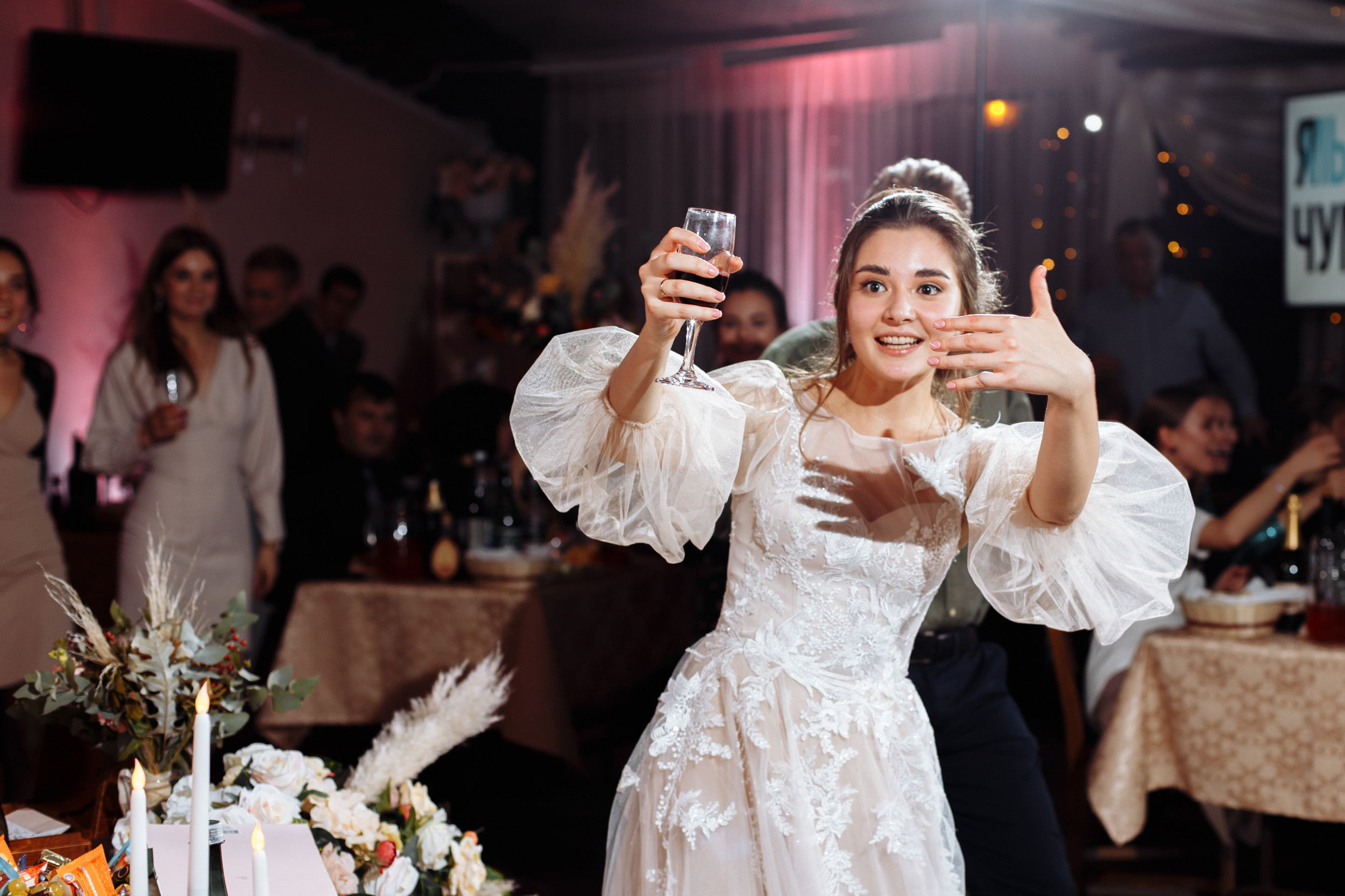 Небольшая прогулка и шумный банкет! Даша & Дмитрий. Фотограф Чугунов Александр