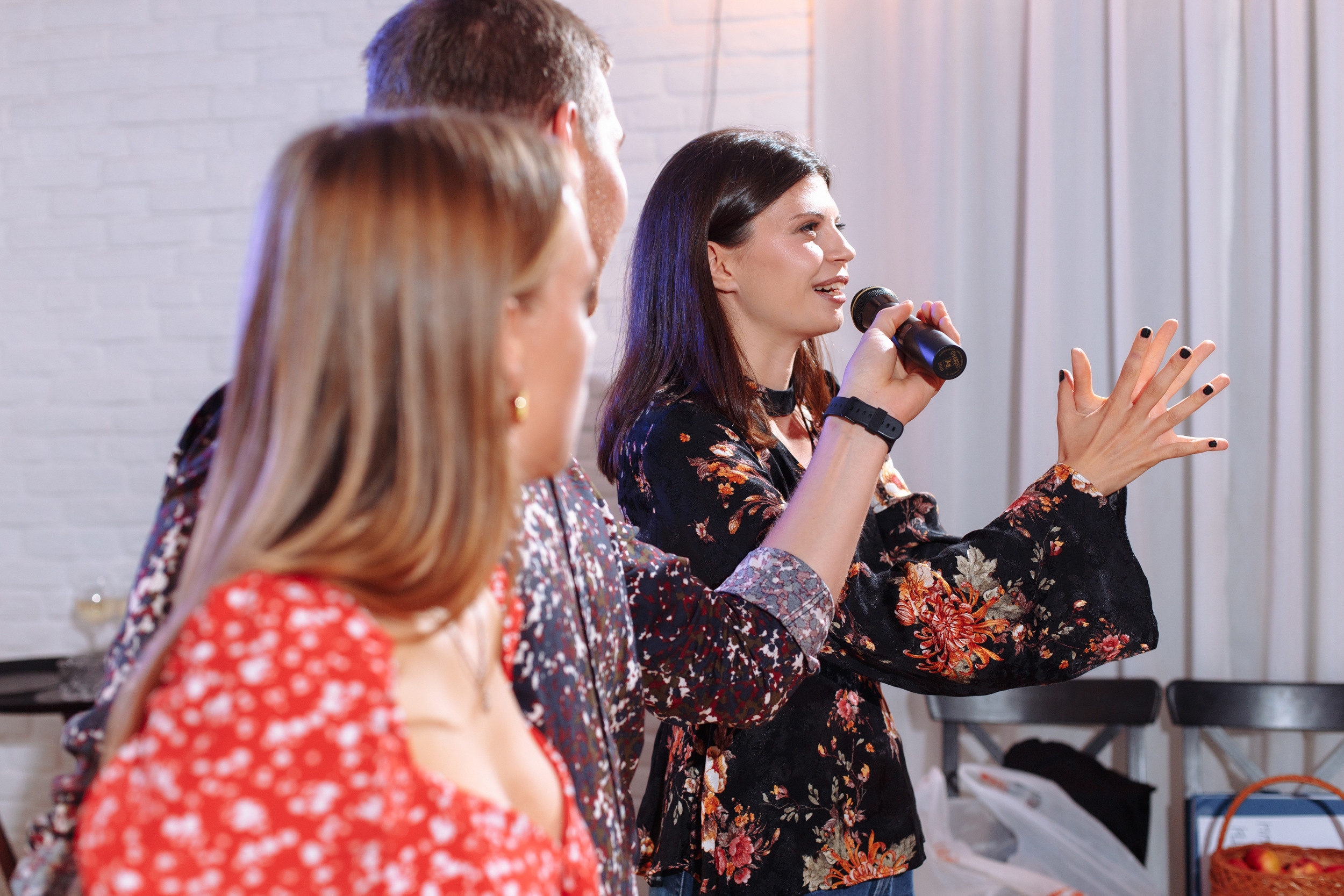 Веселый банкет в коттедже. Арина & Коля. Фотограф Чугунов Александр