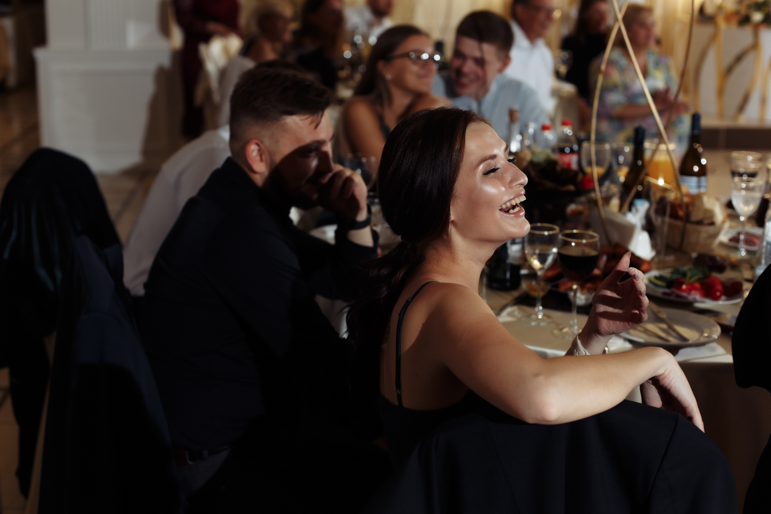 Сборы с друзьями и прогулка в кофейне. Миша & Маша. Фотограф Чугунов Александр