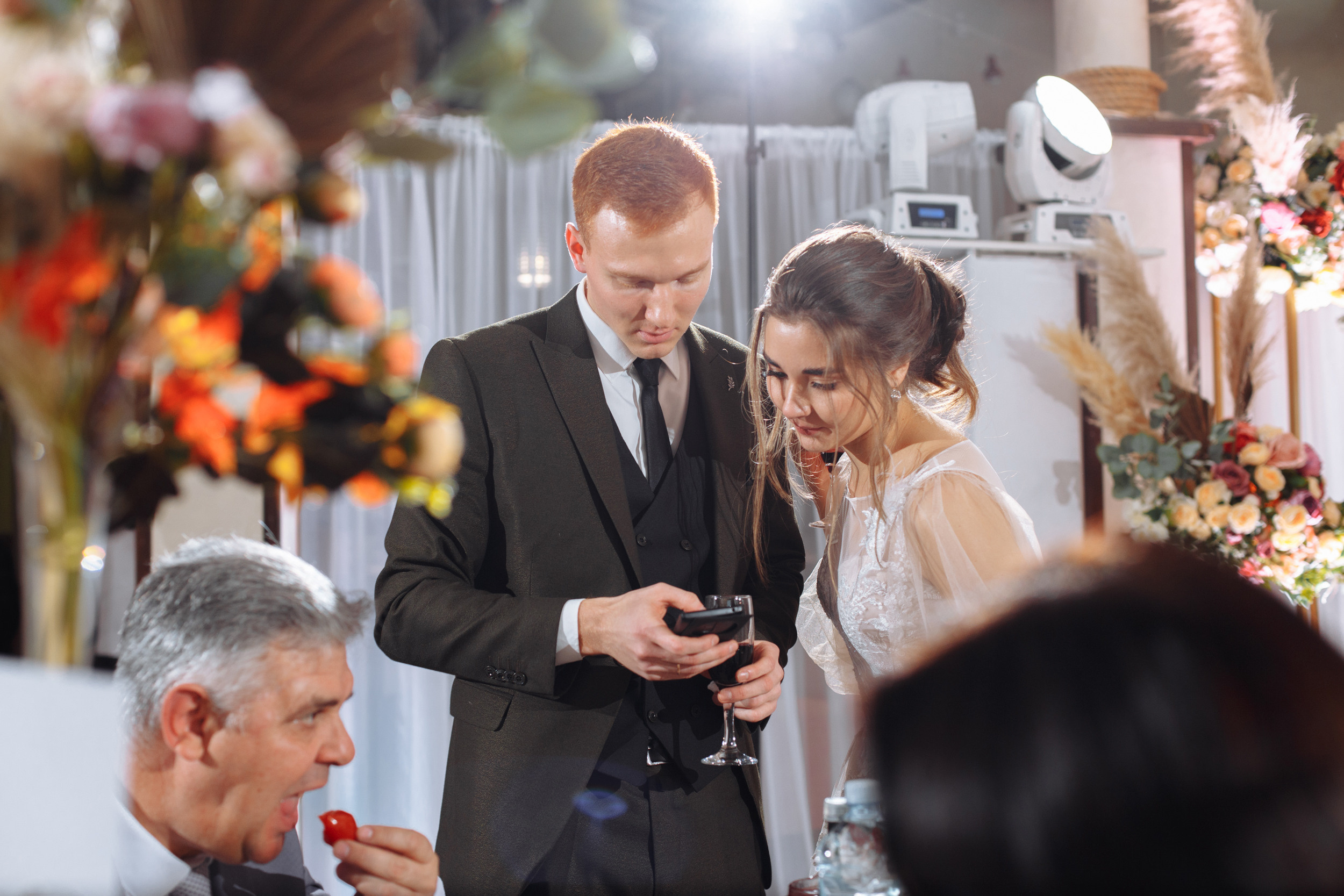 Небольшая прогулка и шумный банкет! Даша & Дмитрий. Фотограф Чугунов Александр