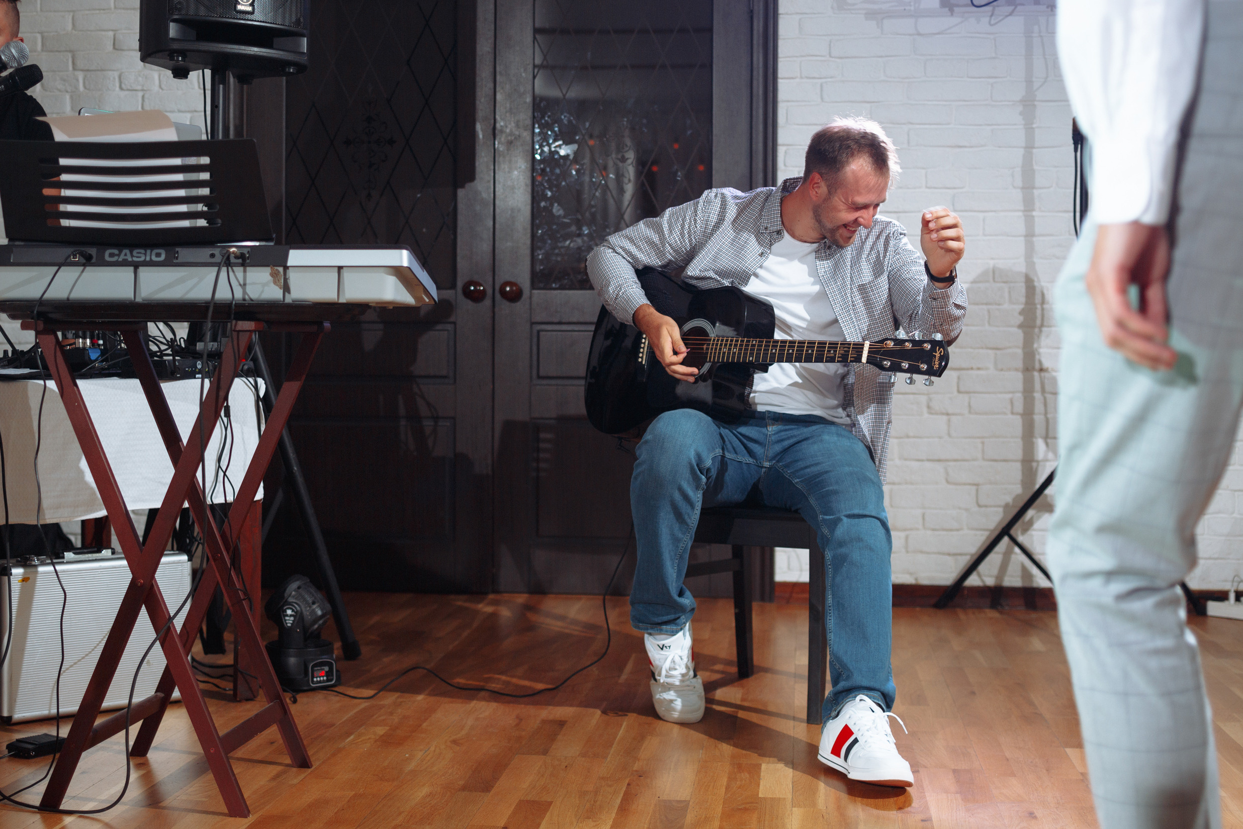 Веселый банкет в коттедже. Арина & Коля. Фотограф Чугунов Александр