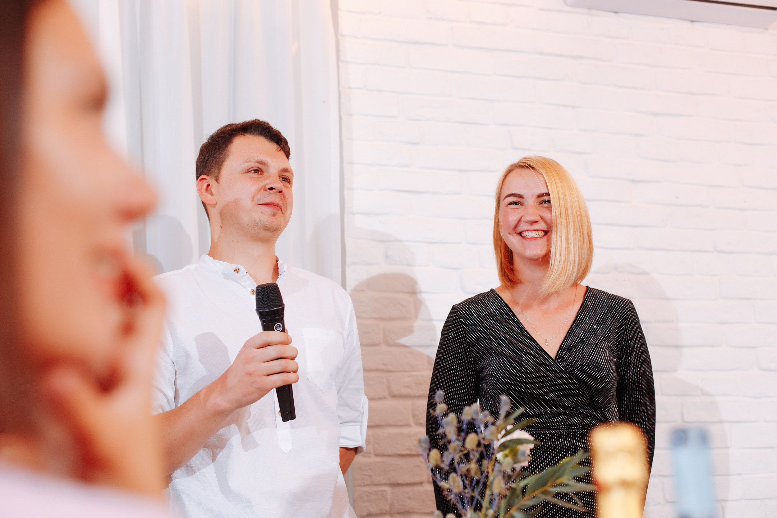 Веселый банкет в коттедже. Арина & Коля. Фотограф Чугунов Александр